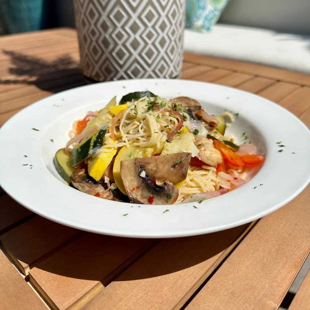 Entrees & Snacks — Bodega Wine Dive