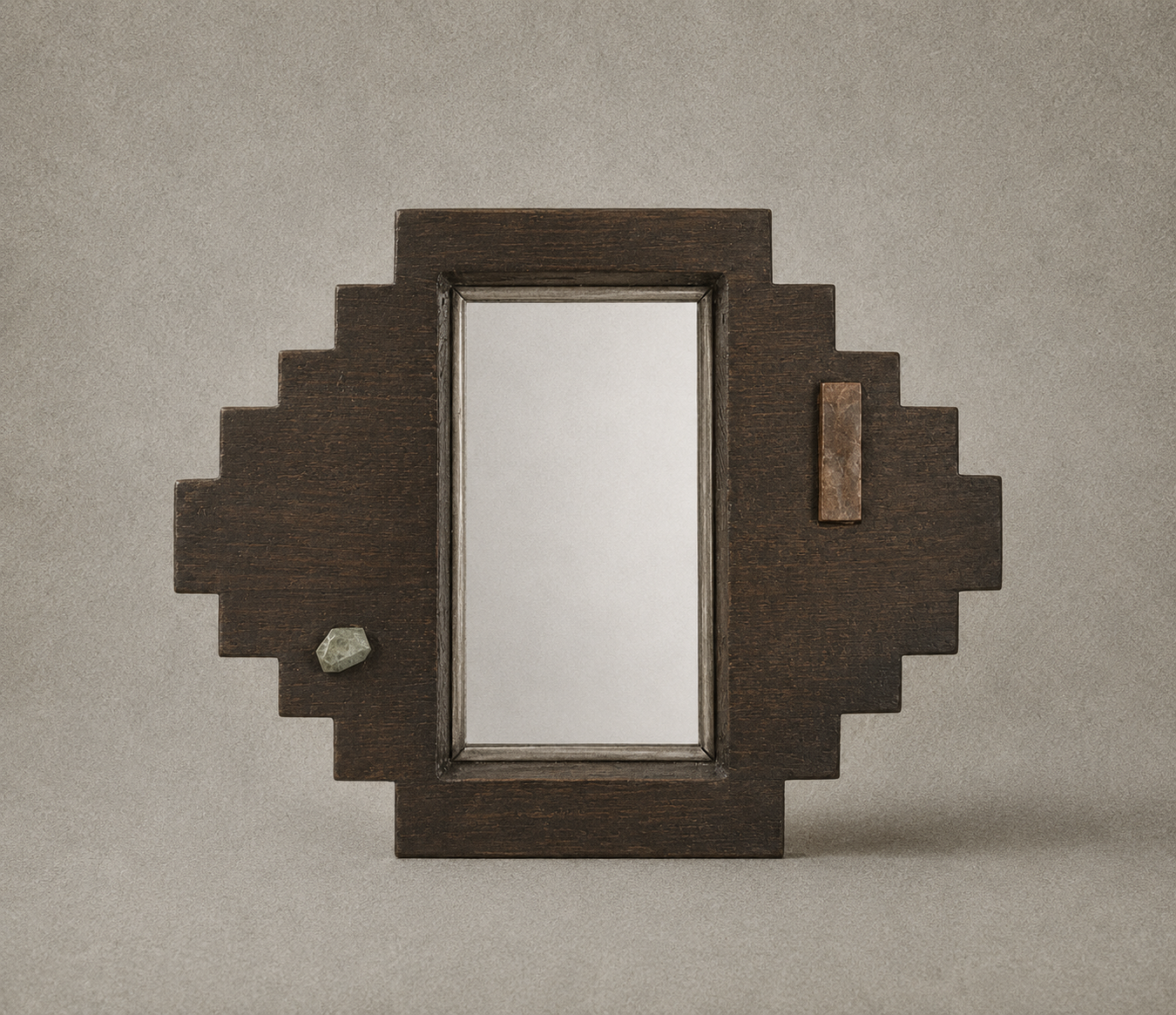 Axiom 003, Mirror 