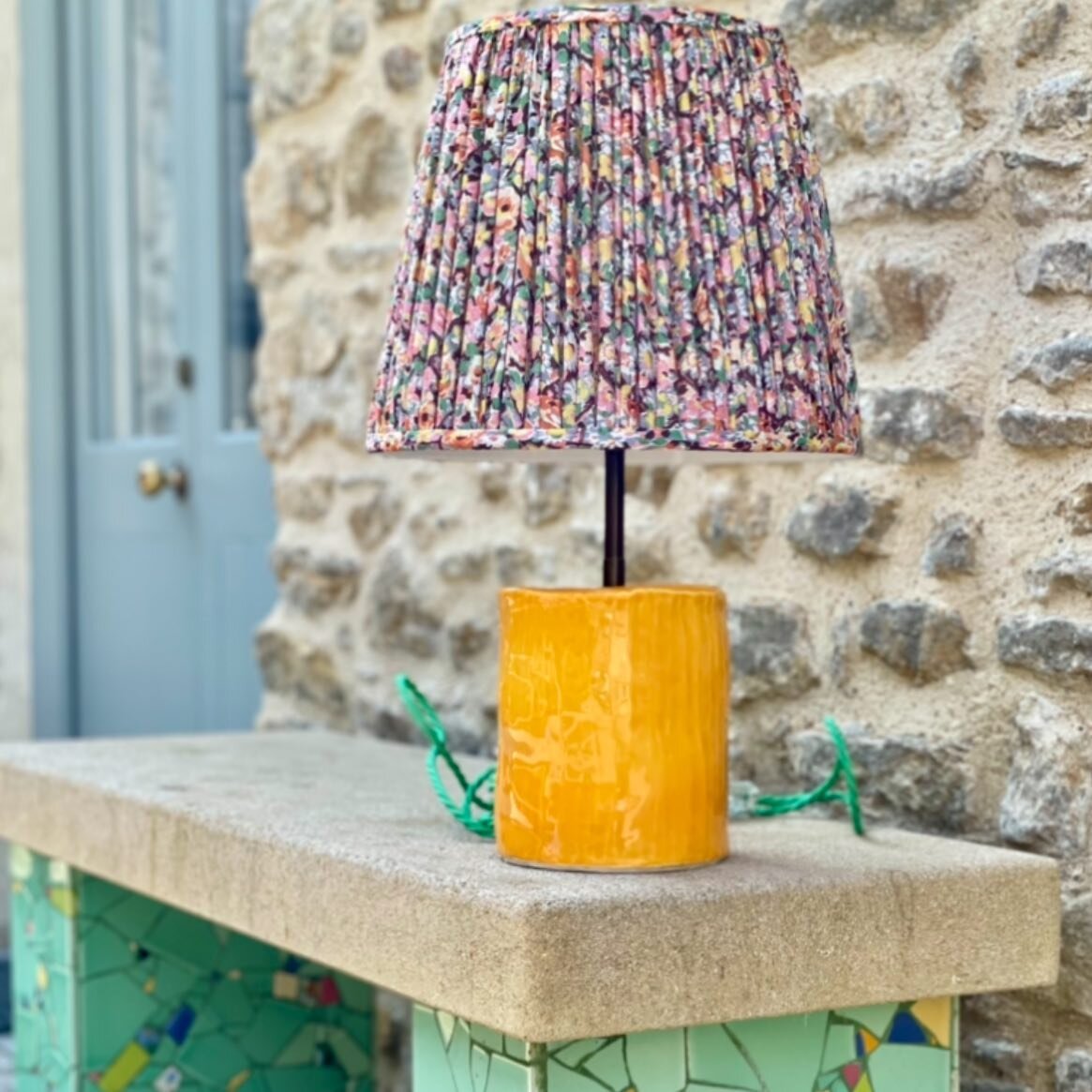 Sunshine on a rainy day&hellip; (and a throw back to last summer)☀️ 

Bespoke made lamp made for @numberonebruton using a 1940&rsquo;s floral fabric, yolk yellow glaze &amp; a contrasting green braid flex ⚡️Beautifully &lsquo;perched&rsquo; upon one 