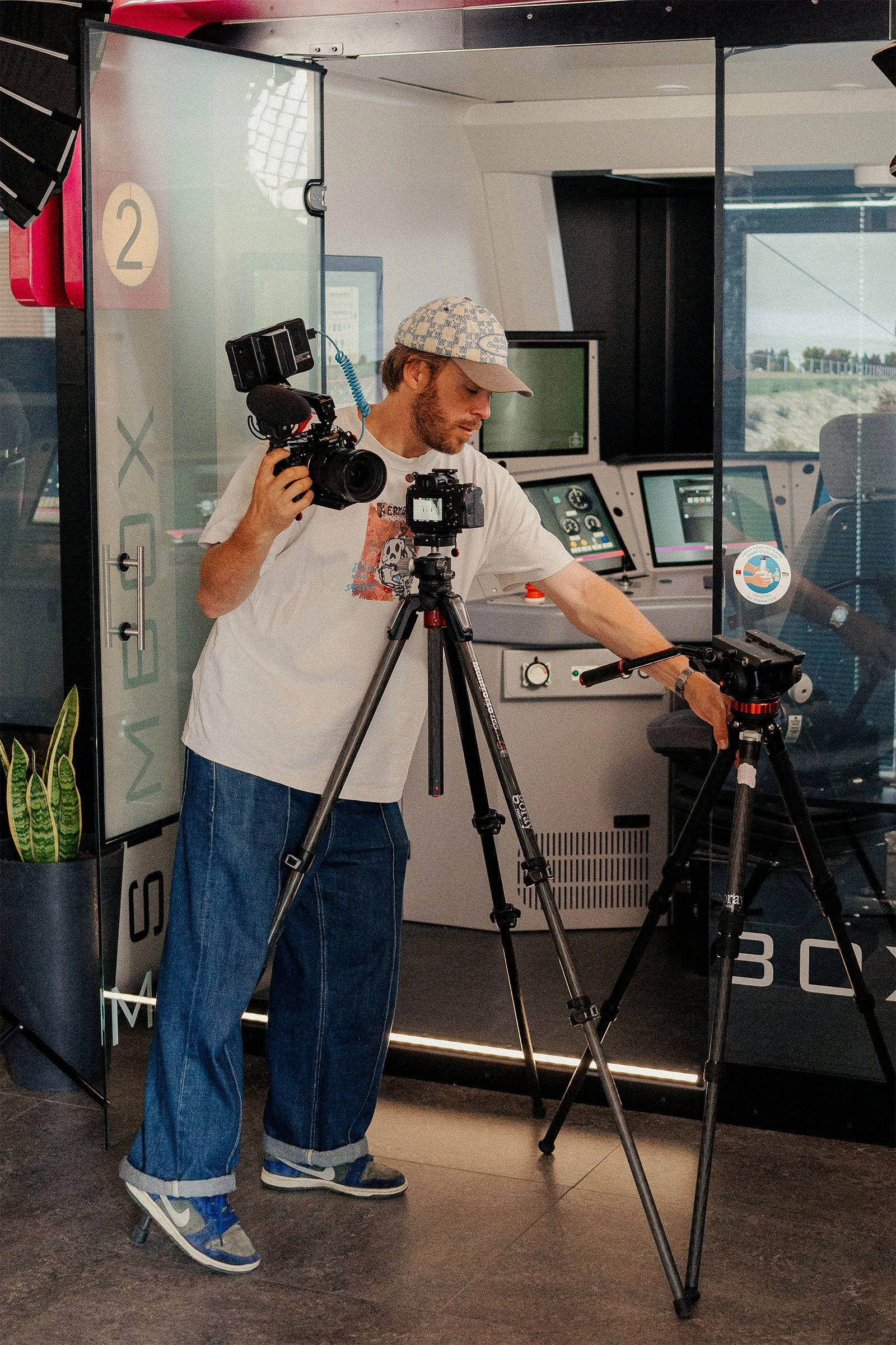 GORAY PROD - Site Web - Galerie Photos Projet - SNCF Voyageurs -  25ans TGV Med (portrait) - 6.jpg