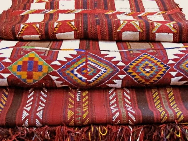  Bedouin wool rugs: nomadgallery.net   