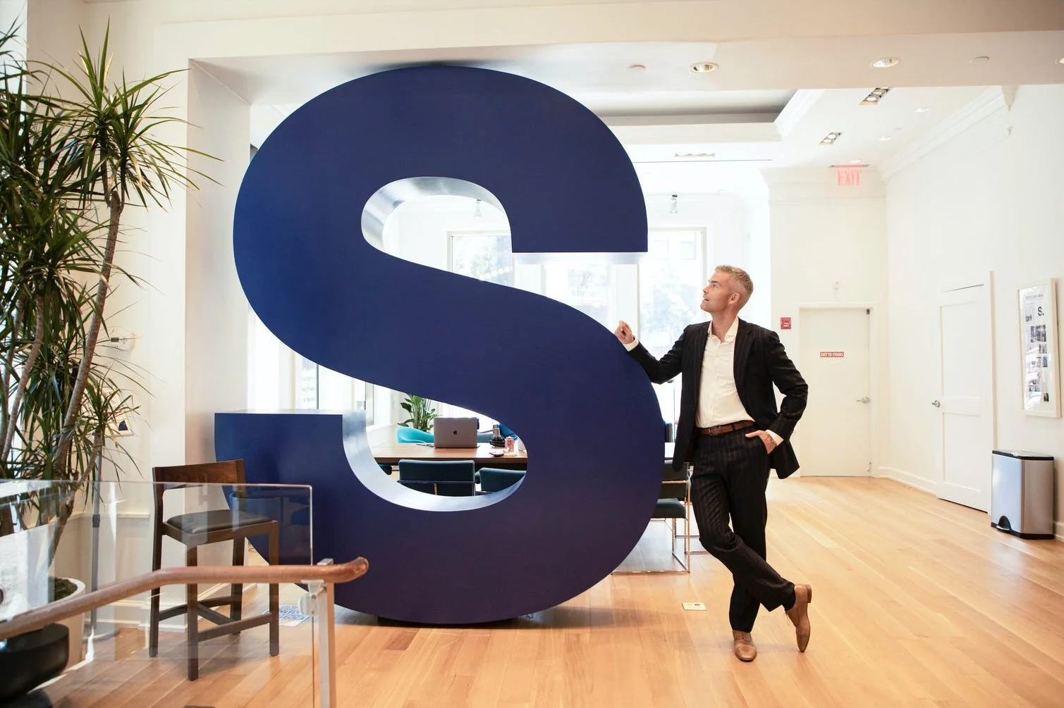 SERHANT: Construyendo una marca personal en redes sociales