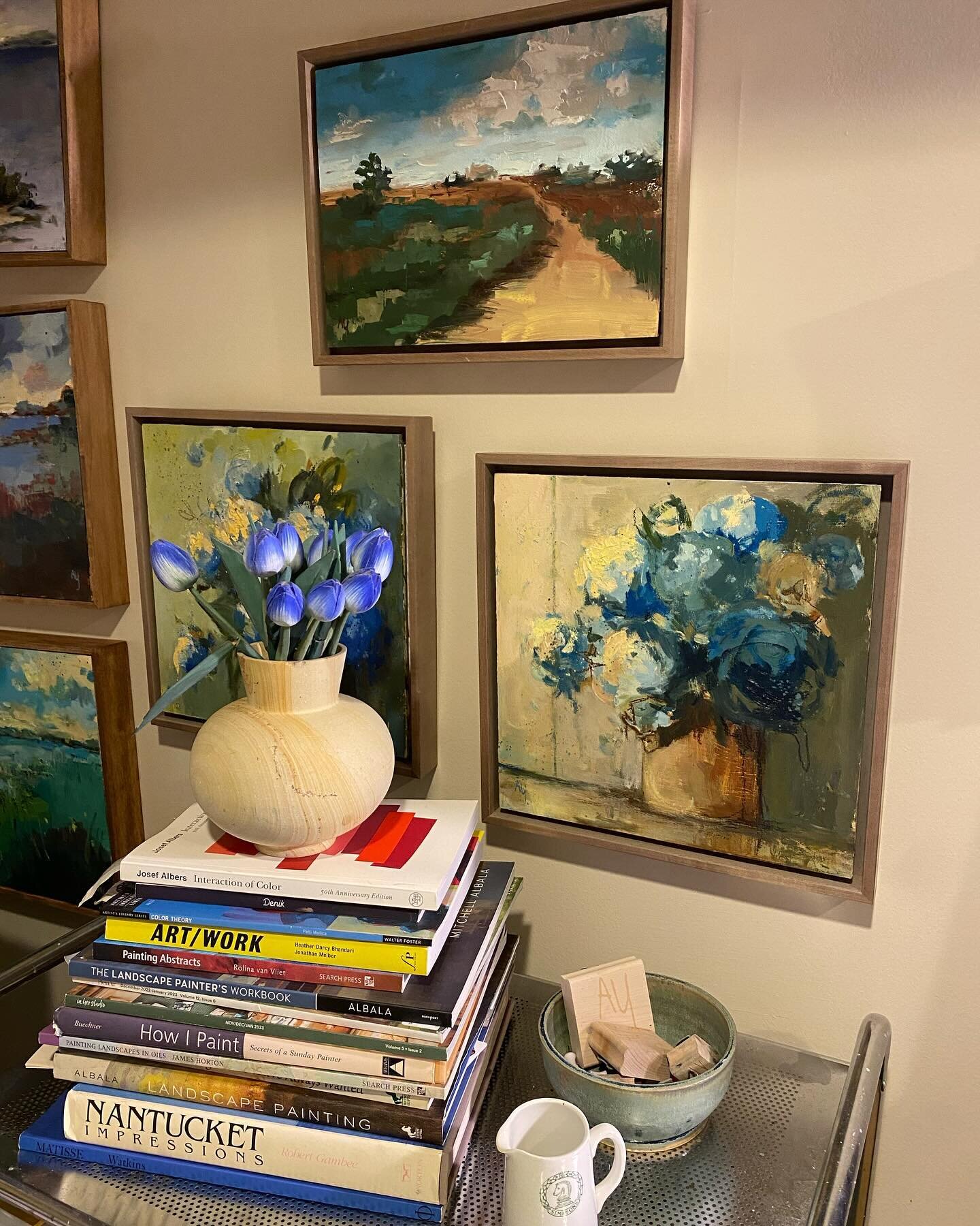 I was rearranging work in my studio and noticed this accidental gallery wall! Same frames, similar color palette! &ldquo;Hello Hydrangea II&rdquo; 12x12 and &ldquo;October Road&rdquo; 9 x 12. Available on my website - link in bio.
.
.
#oilpainting #l
