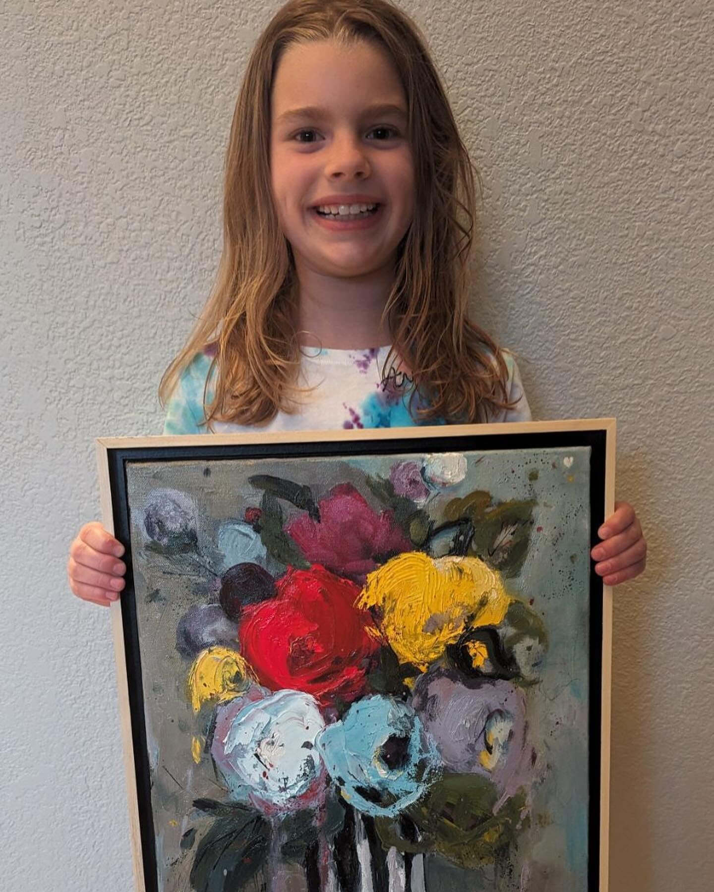 Did I get the assignment?? Assignment: Flowers but make it &ldquo;Tim Burton&rdquo; for my beautiful niece Avery&rsquo;s 9th birthday. I had a happy customer!! 
.
.
#oilpainting #florals #flowerpainting #abstractfloral #timburtonstyle #timburton #nja
