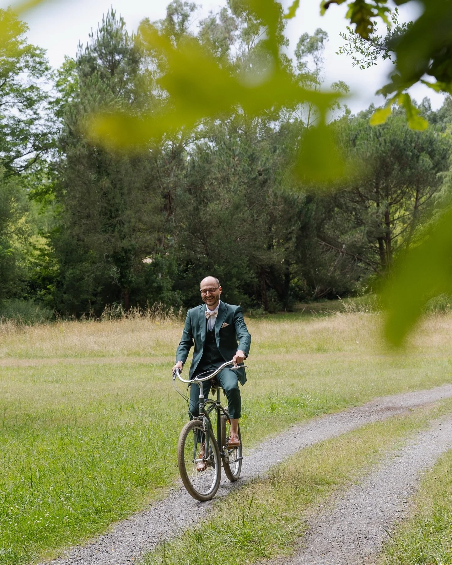Boys, boys, boys 😎

Lieu @domaine_de_millon 
Wedding planner @ayn.weddingclub 
Fleurs @lesrenouees.floral 
Chef @horyzon_chefs 
Musique @dame_fleuraux 
MUA @sarahmaquille 
Papeterie @encres_marine 
#photographemariagelandes #photographemariagepaysba