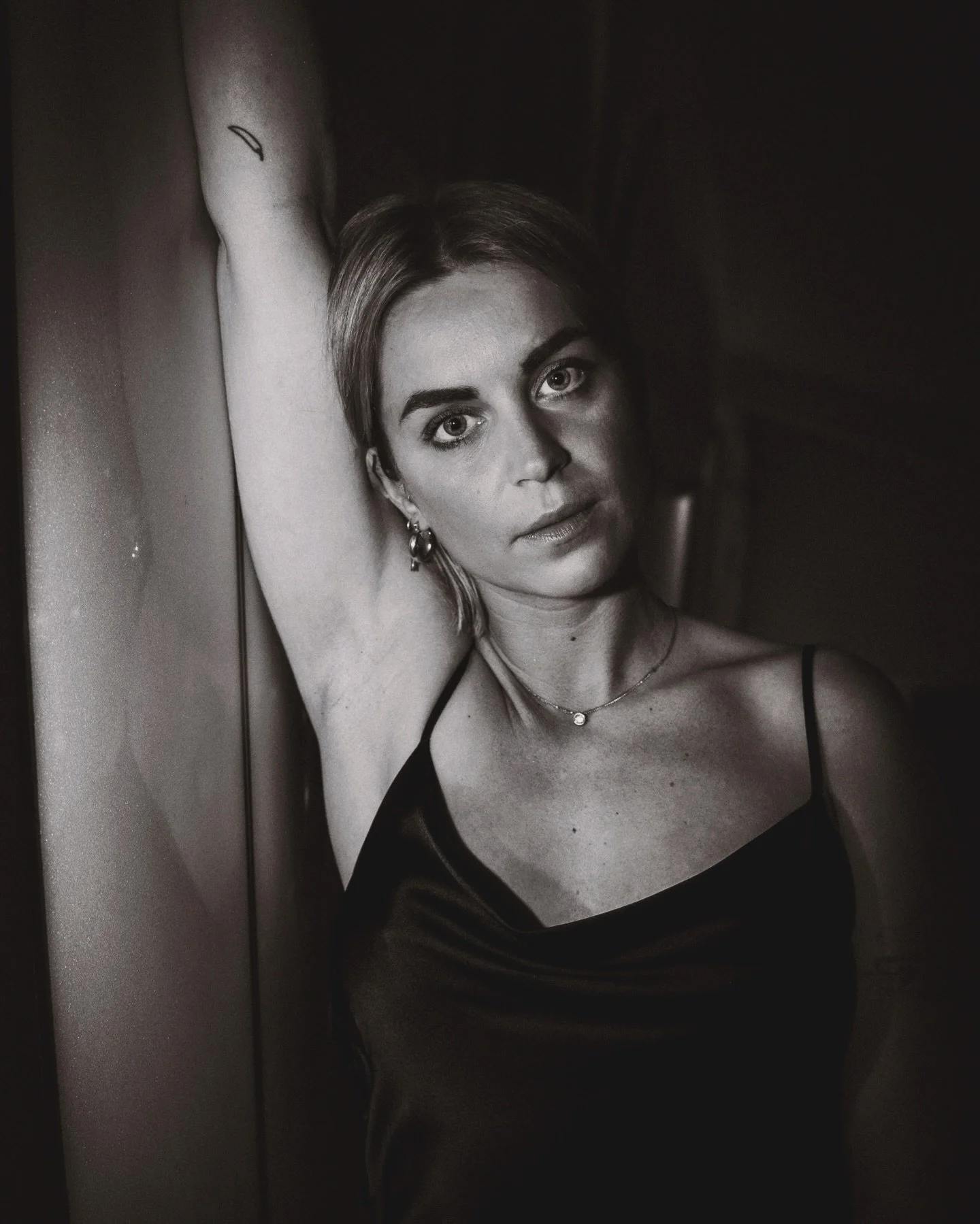 🎞️ @kellysaintjean 

#portraitphotoshoot #photographehossegor #seancephoto #marinecollectionphoto