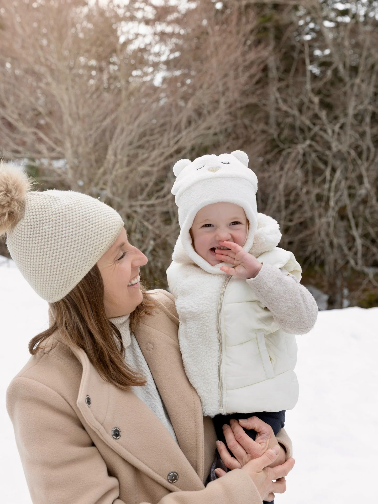 La premi&egrave;re neige d&rsquo;Olivia 😍&hearts;️🥰❄️