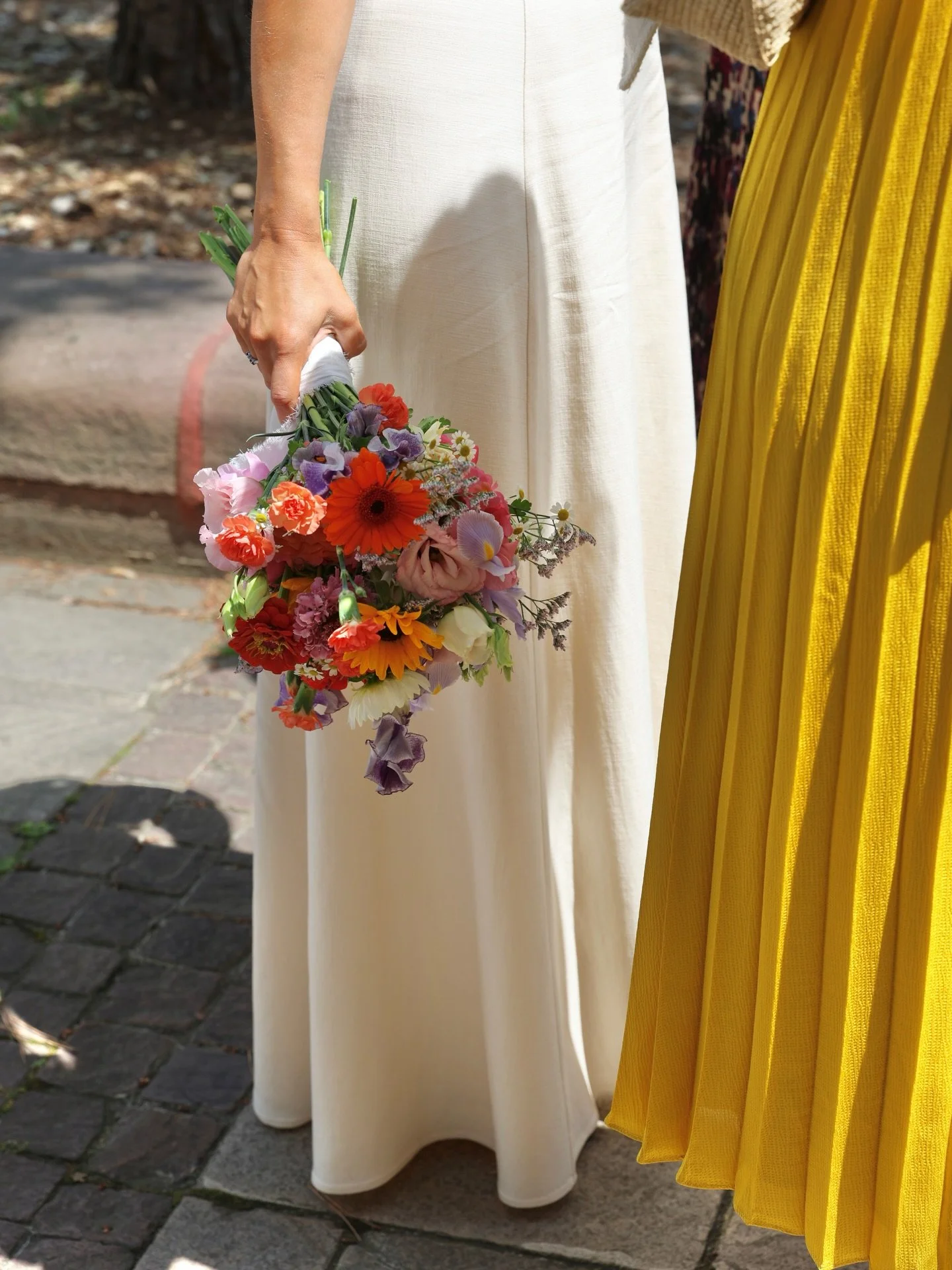 Les couleurs de l&rsquo;&eacute;t&eacute; dans le bouquet de la mari&eacute;e 💐🌞🩷