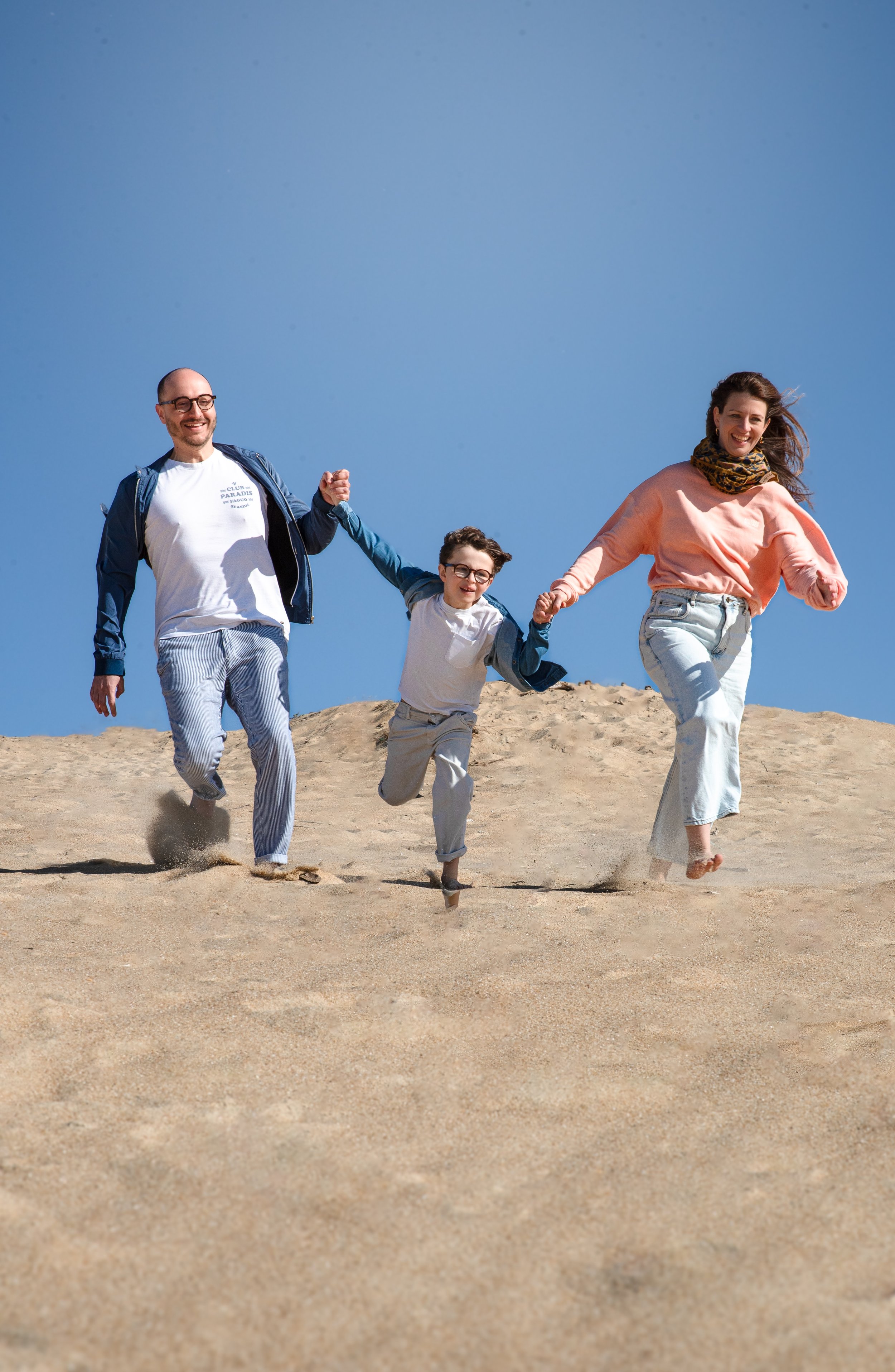 Photographe mariage - Photographe famille - Photographe couple - Photographe lifestyle - Photographe corporate - Photographe Marine Collection - Photographe Hossegor - Photographe biarritz - Photographe Bordeaux - Photographe Vaucluse - pays basque