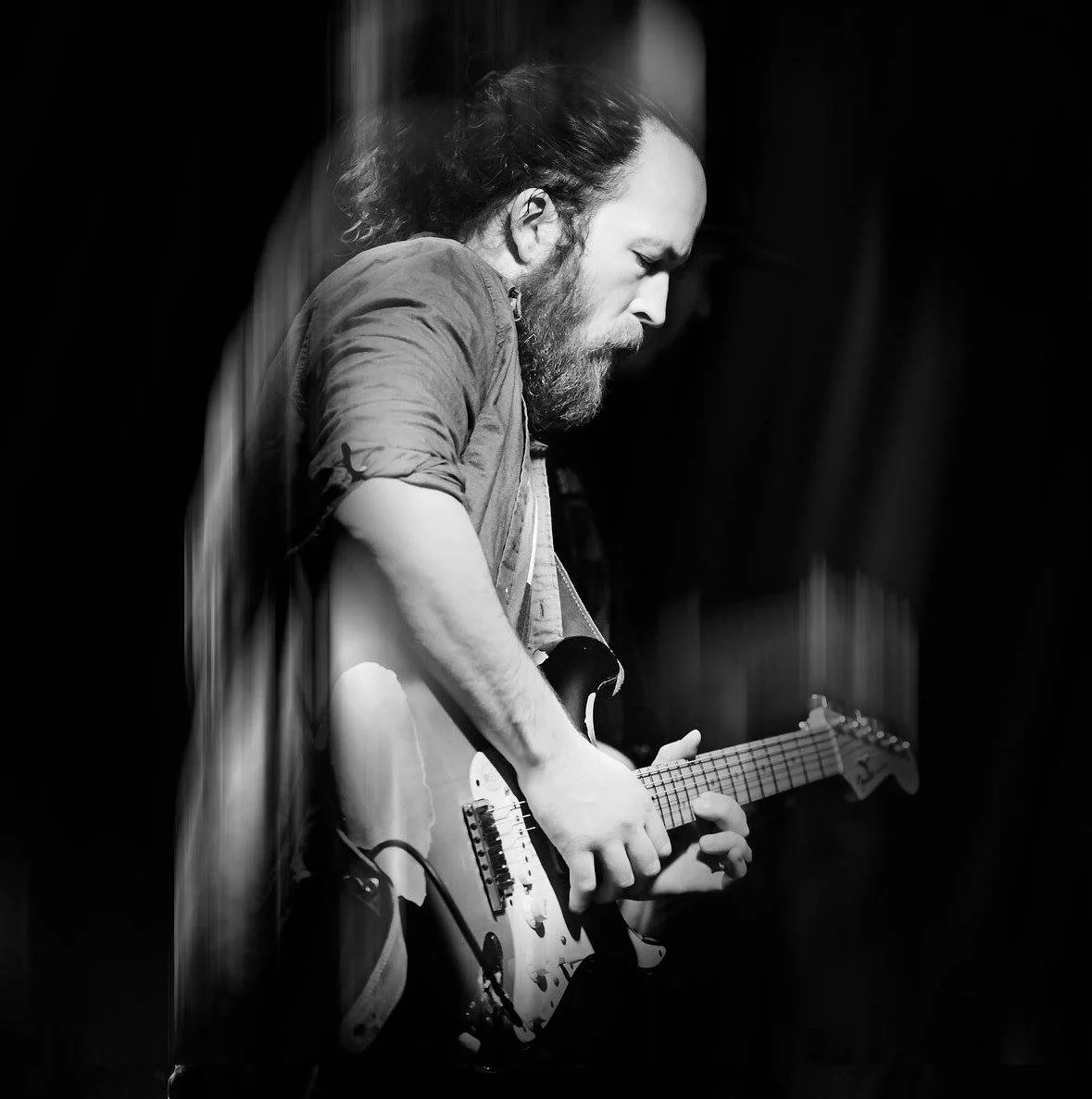 Paul Sherry Shares ‘Peace In Mind’ Music Video