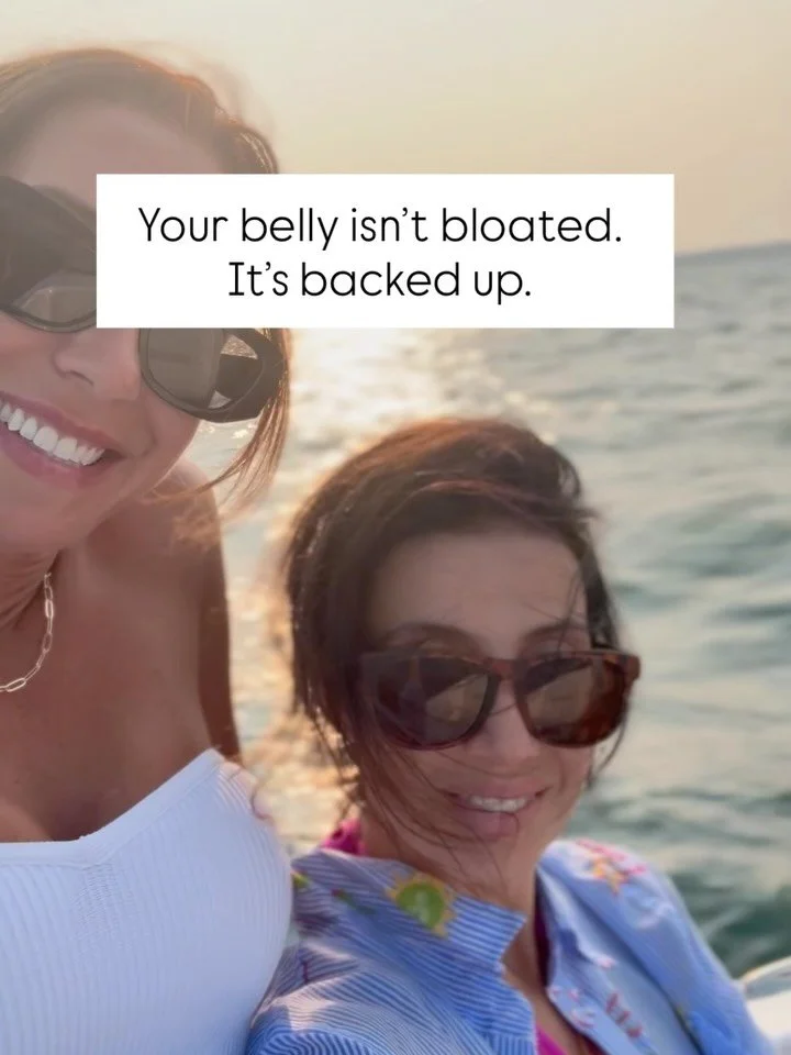 Most women are walking around with yesterday (or last week&rsquo;s) waste still inside them.
That waste doesn&rsquo;t just sit there.
It releases estrogen back into the body.
It creates pressure, gas, distension, and inflammation.
It tells your metab