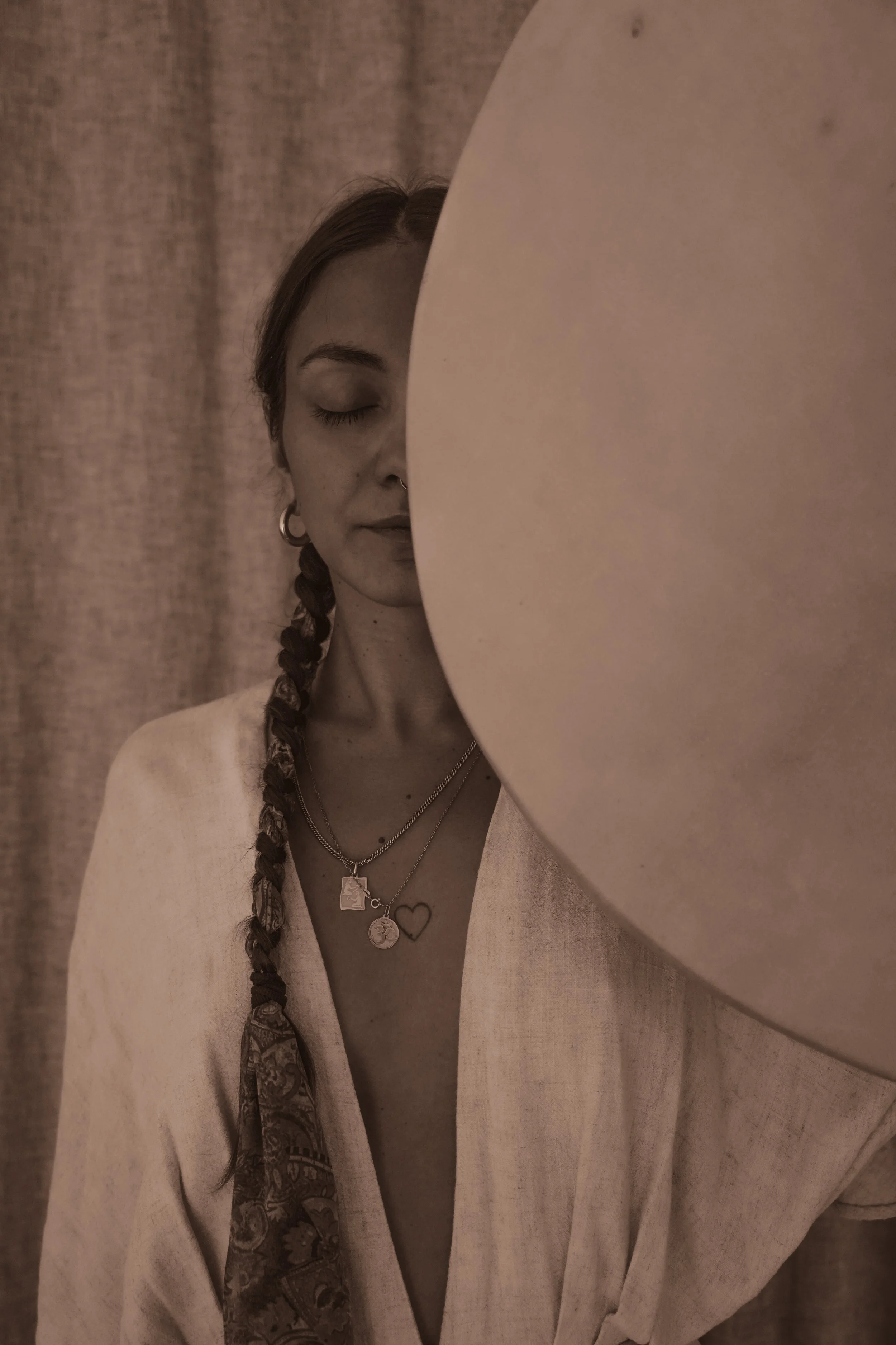 IMMER·SON — PARIS Naya studio