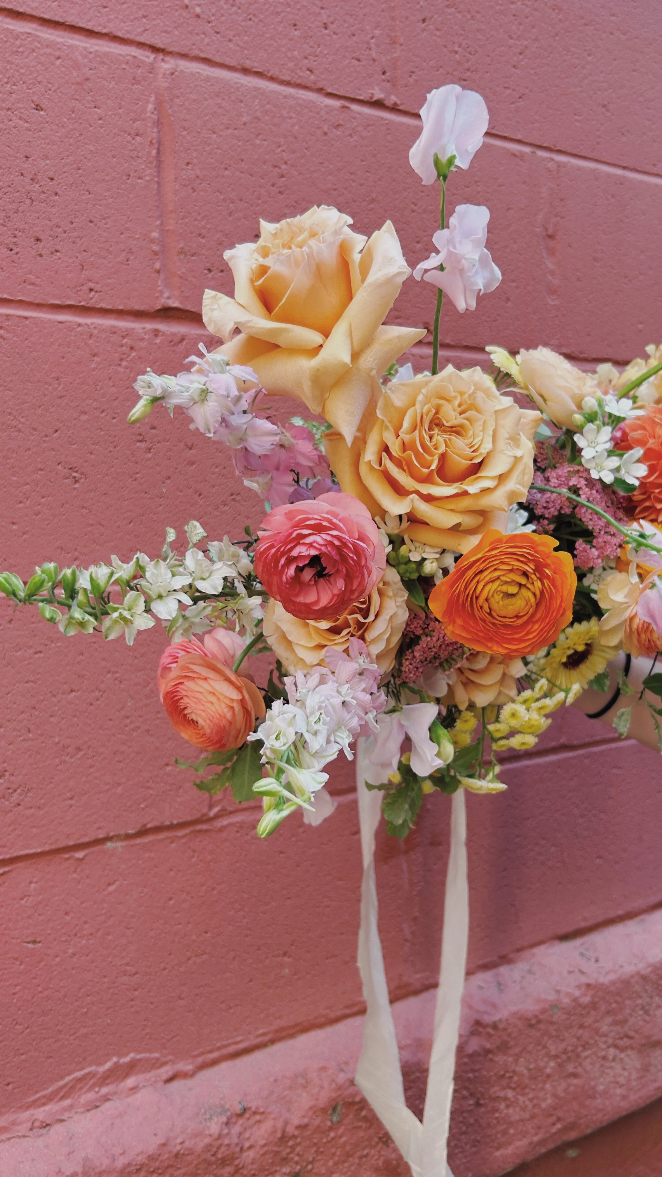 A Comprehensive Guide to Picking Your Wedding Decor Color Palette and Florals