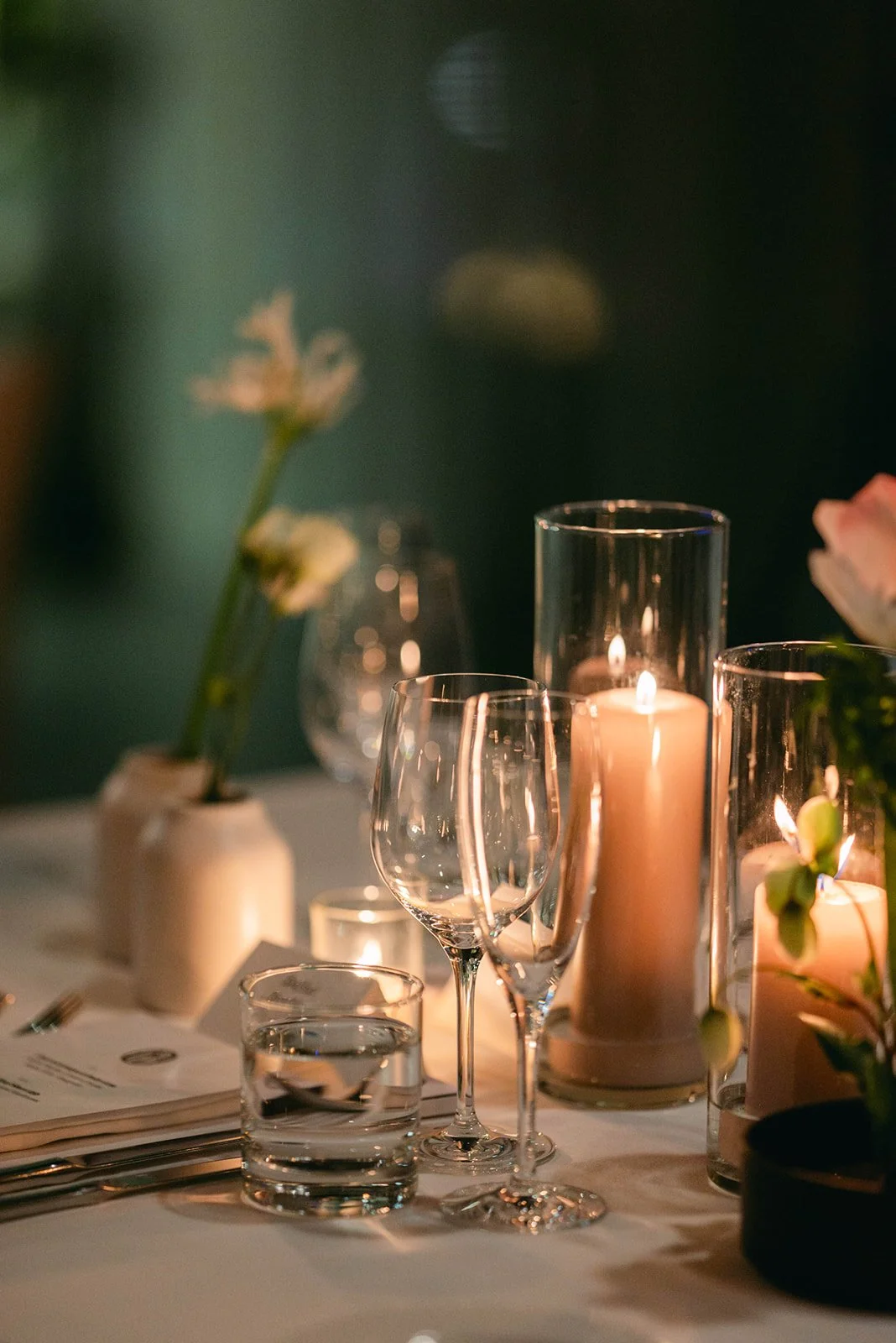 How to Create a Cohesive Wedding Theme: wedding design Tips 