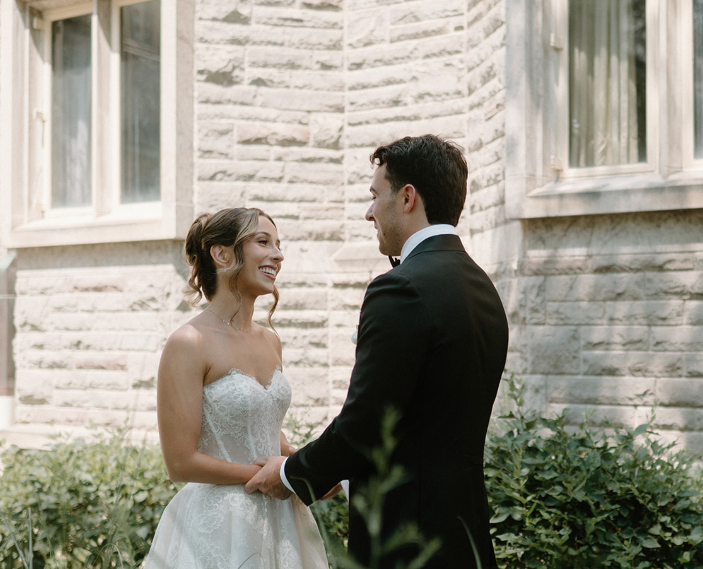 Whimsical ceremony and reception florals paired with soft candlelight at Caffino, coordinated by Dereves Studio with refined wedding flowers Toronto and thoughtful design