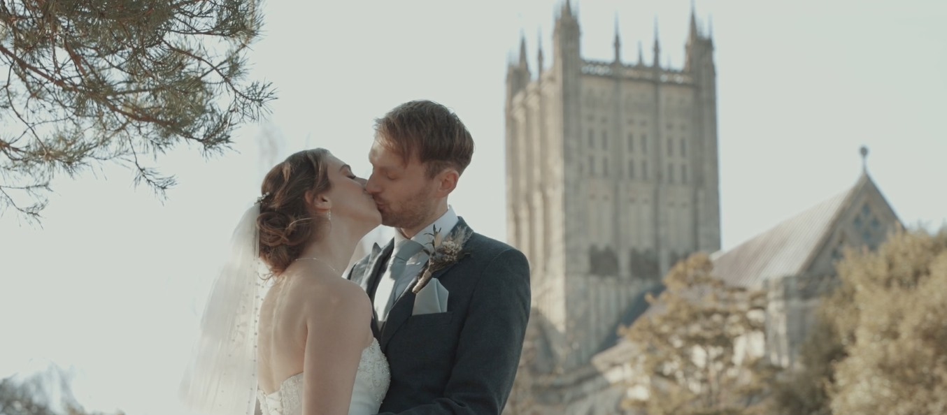 Rachel & Luke | Bishop's Palace Wells