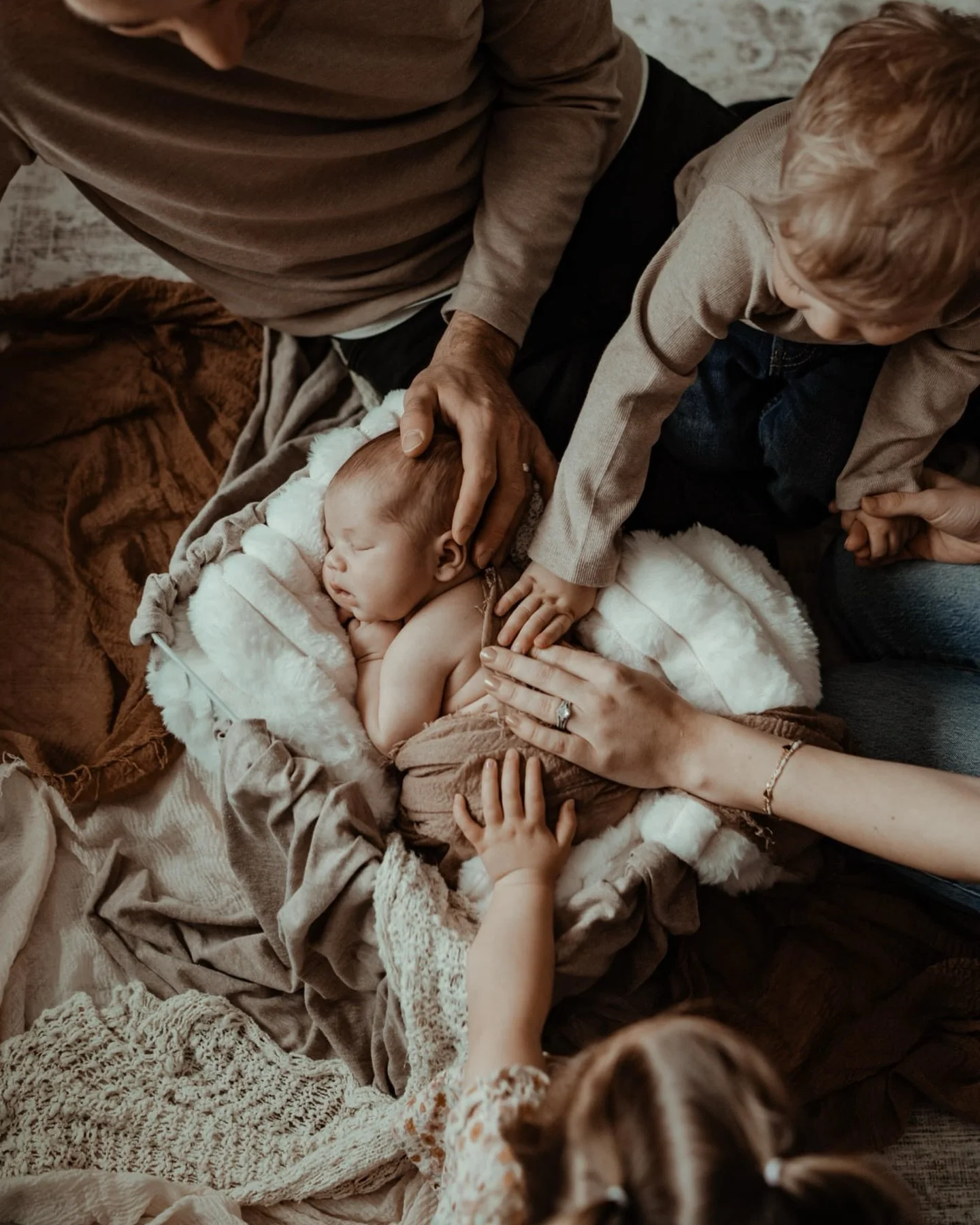 One final peek post with a look into my latest session before we head out of the country for time with our own kiddos. 
A special shoot for me as I got to look back on years of images we have done from the engagement, wedding and the twins newborn ph