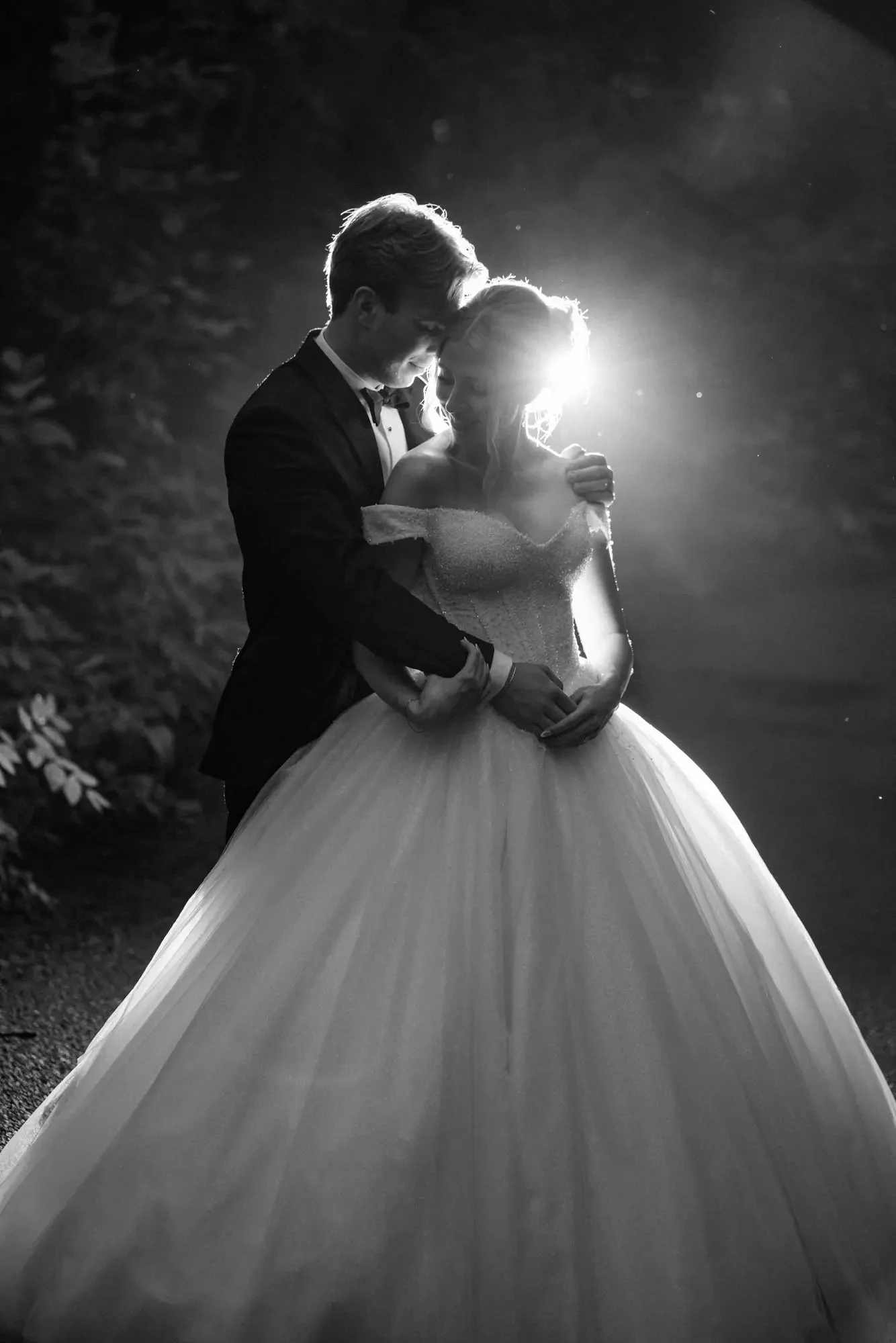 Luxe Royal Glenora Club Wedding with Citadel Theatre Portraits | Ashley &amp; Sam