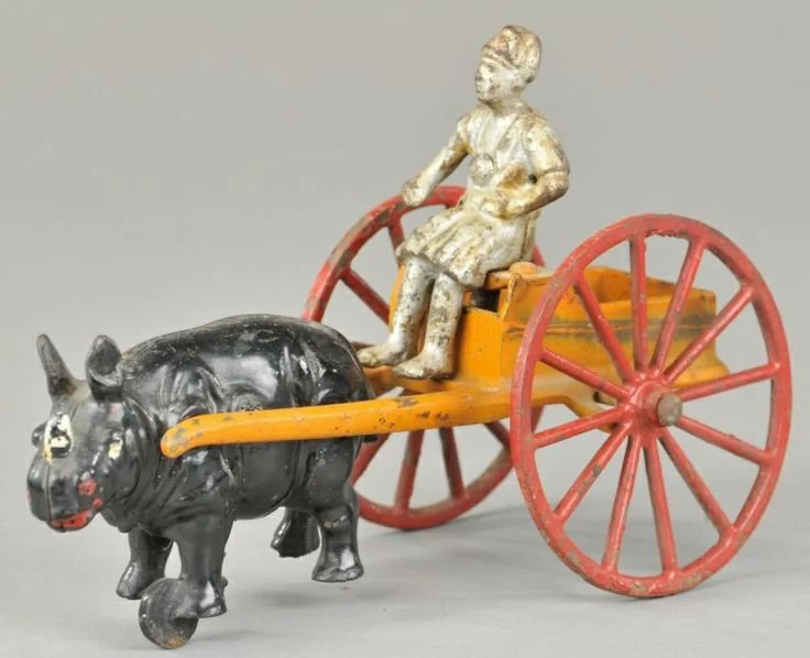 Blue Book = Peaches Birth Tubers with One Stone: A Novel