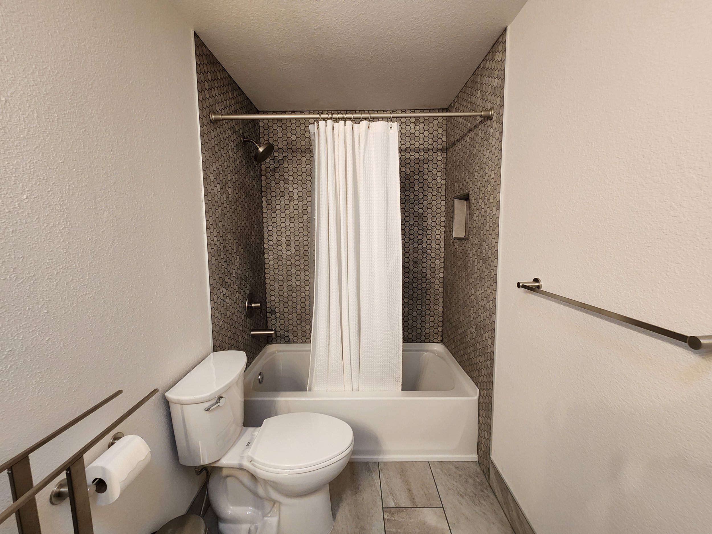 20250822_095627 (1).jpg