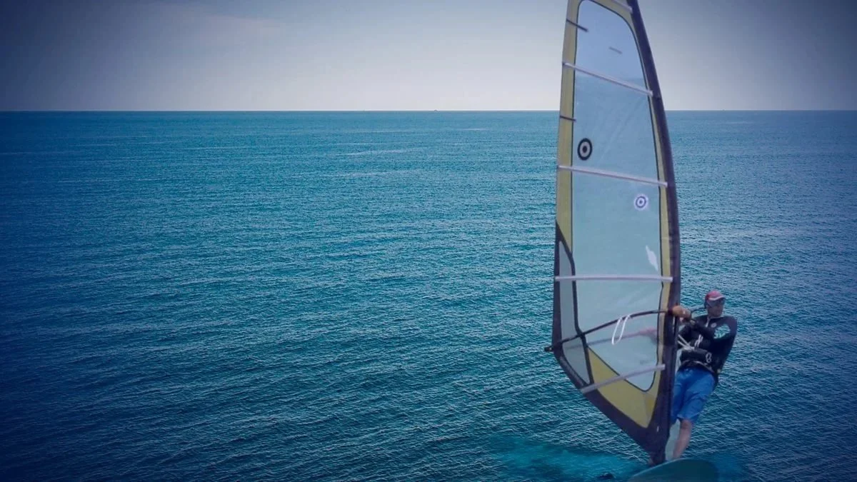 Windsurf Escape: Cuba's Migration Crisis (BBC iPlayer/BBC World News)