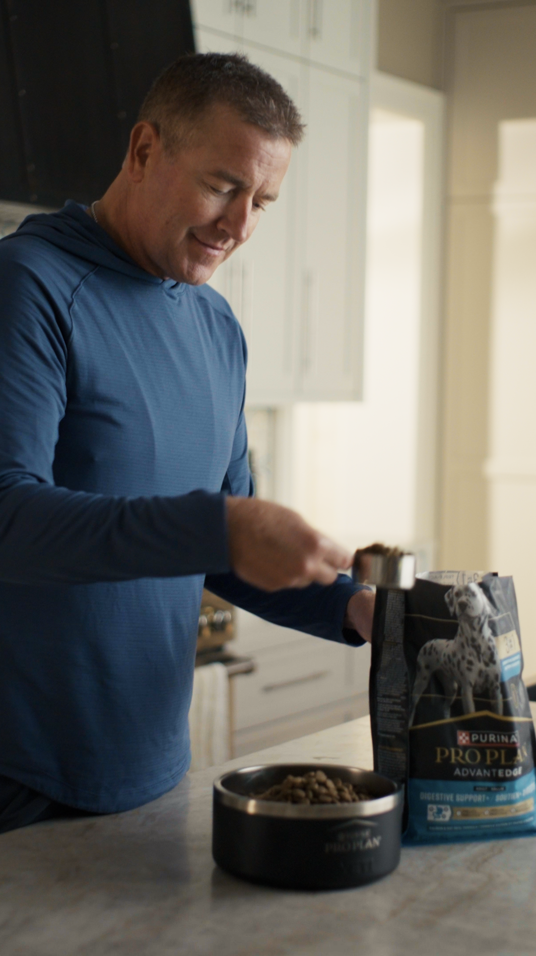 Purina Stills 33.png