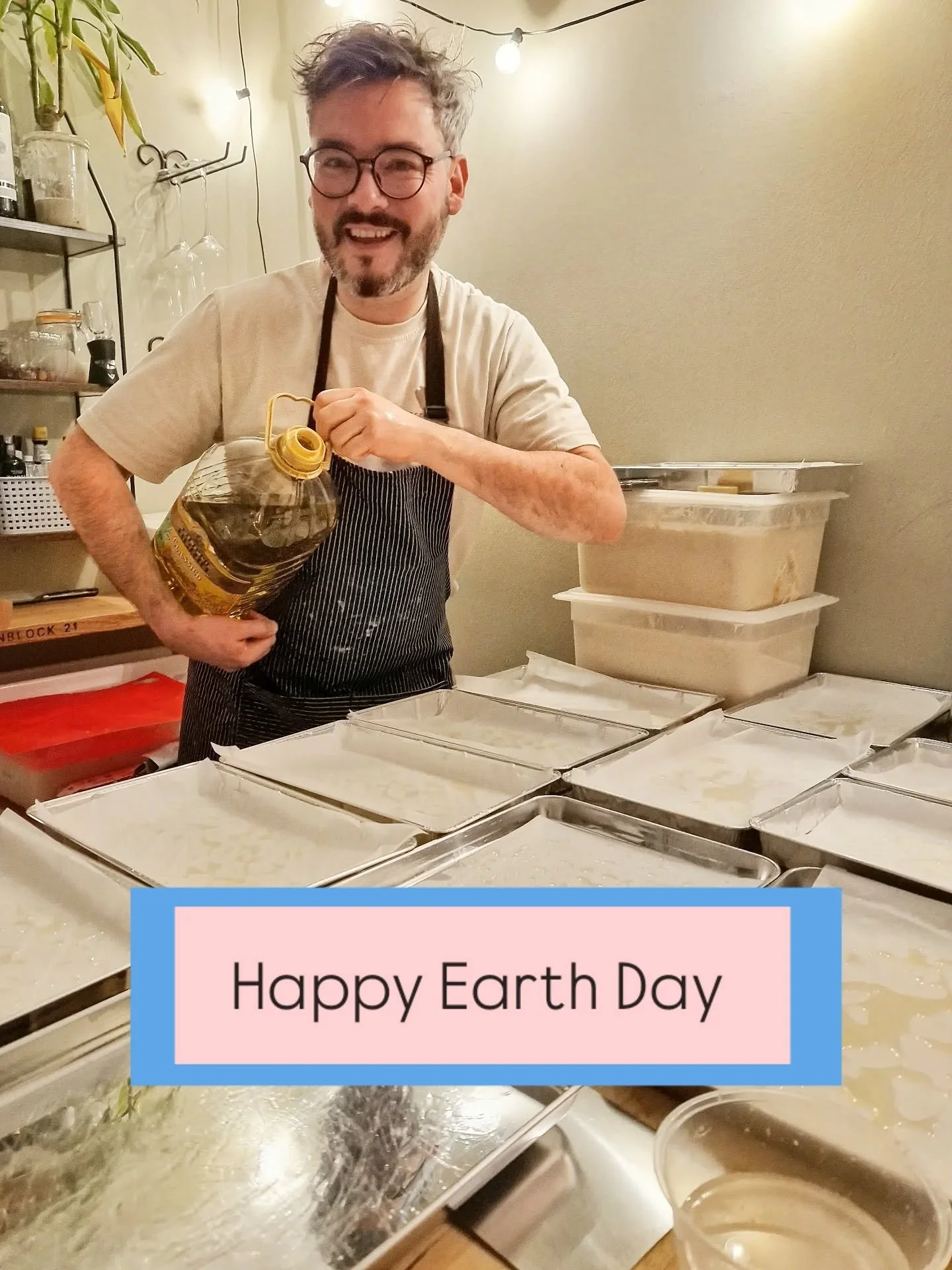 Happy Earth Day 🌍

Fun fact &mdash; our baker, Daniel,bhas worked in climate change for over 15 years 👀

So yeah&hellip; it&rsquo;s something we care about.

We&rsquo;ll share a few of our favourite accounts doing good for the planet over on storie