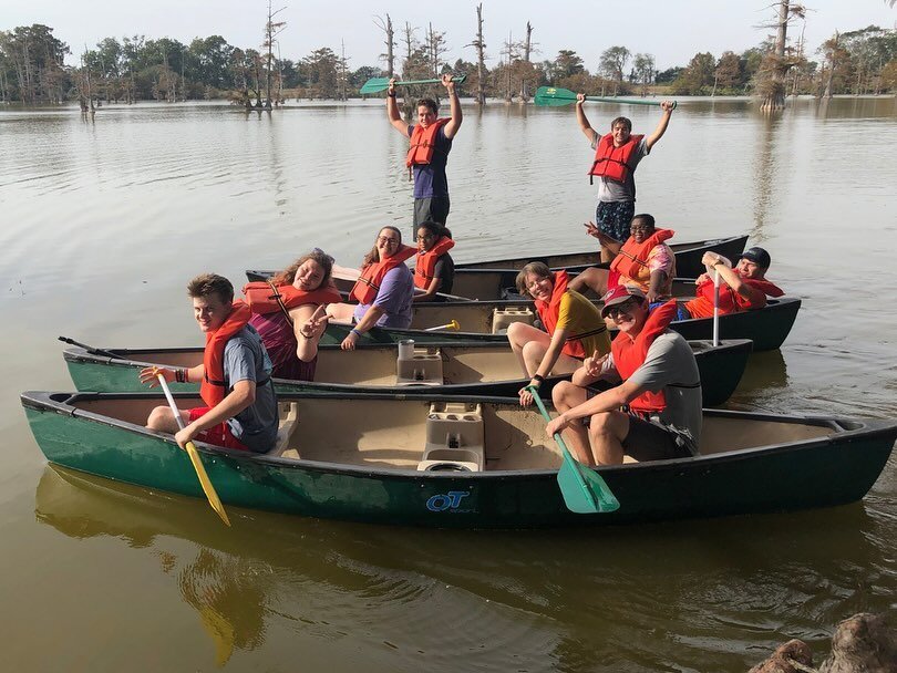 🛶☀️Spring Getaway is almost here ! 

You don&rsquo;t want to miss this. A weekend away with friends down by a lake, it&rsquo;s gonna be great! 

Sign up today @ the link on the story!