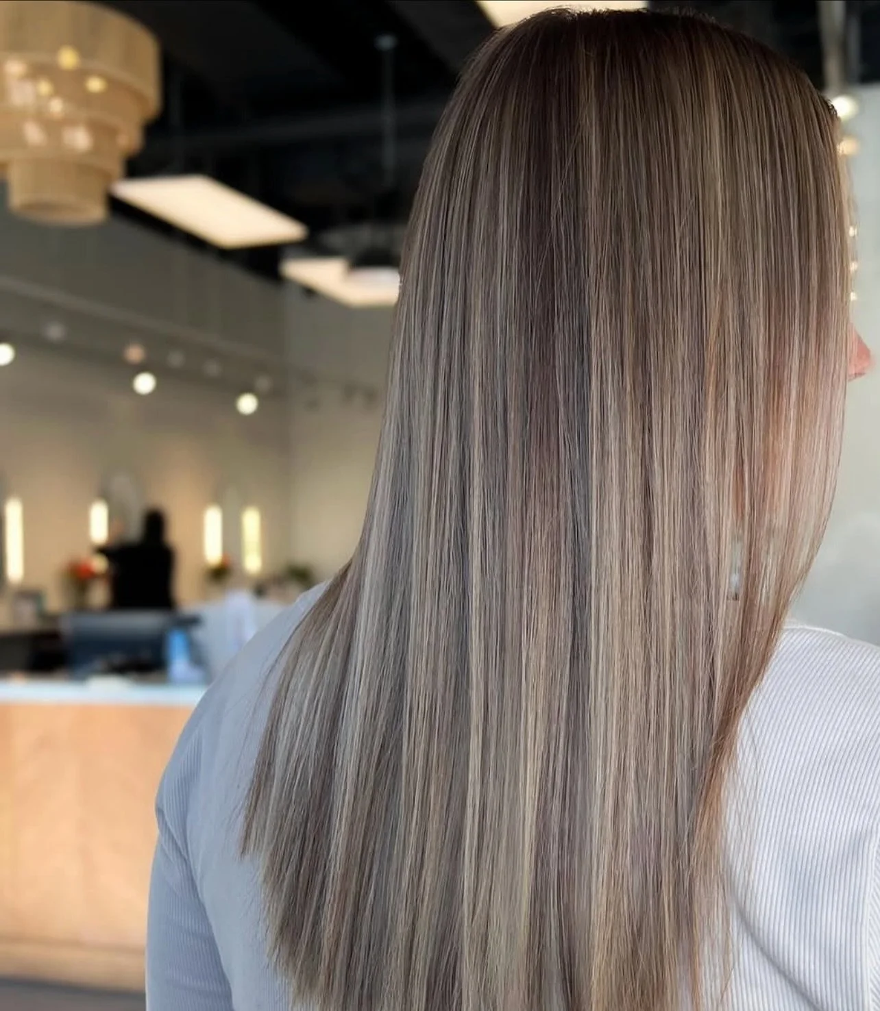Custom color to add dimension + break up the blonde 
Stylist: @mollyanne_stylist 

#stalbert #stalberthairsalon #stalberthairstylist #yeghair #edmontonsalon #stalbertlife #elixirladies