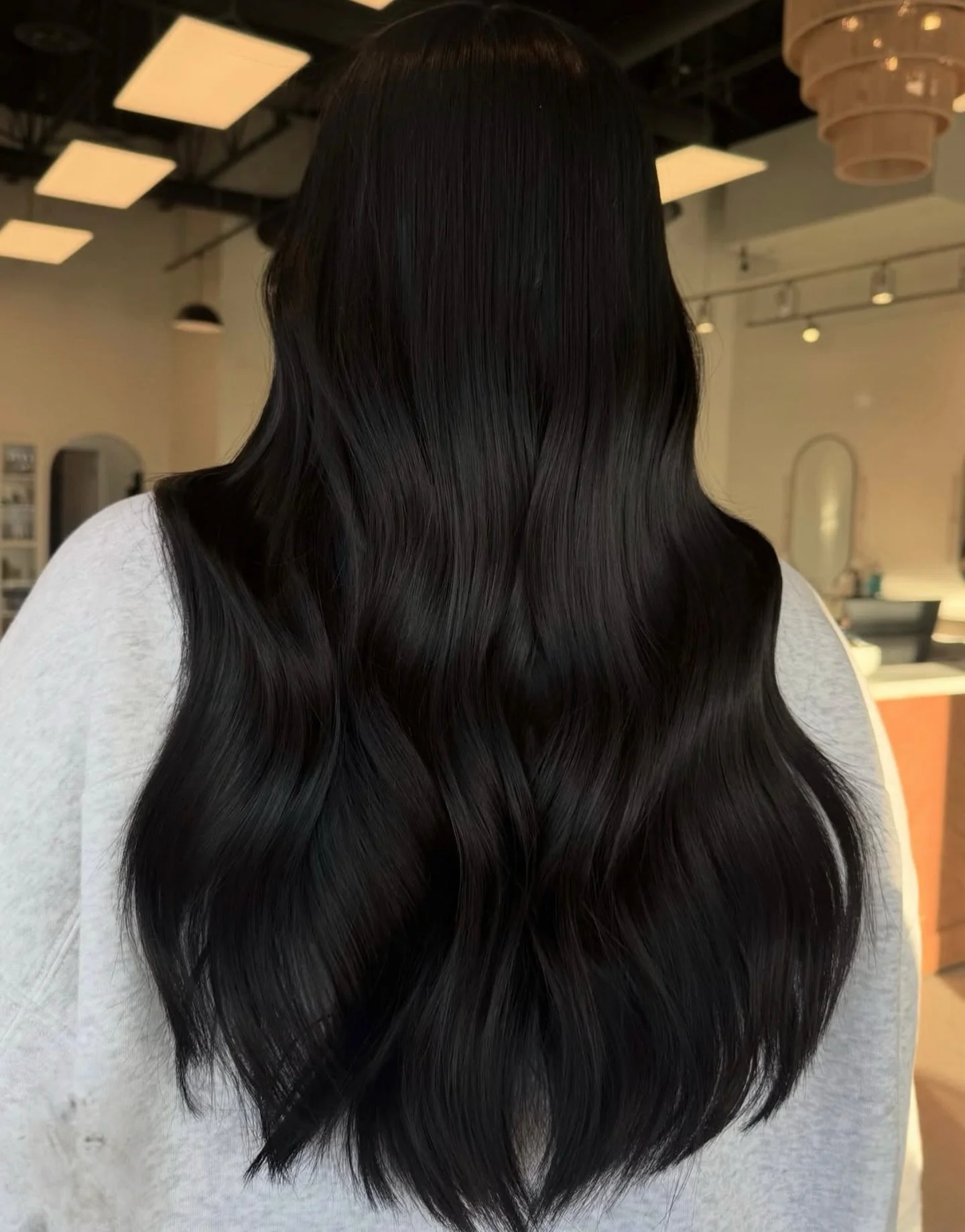 Glass hair kind of day 🍸
Stylist: @hairbykyleigh.k 

It is cold &amp; dry these next few weeks! Book in for a gloss, your hair will thank you.