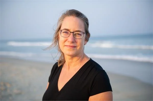 Laura Weidenfeld