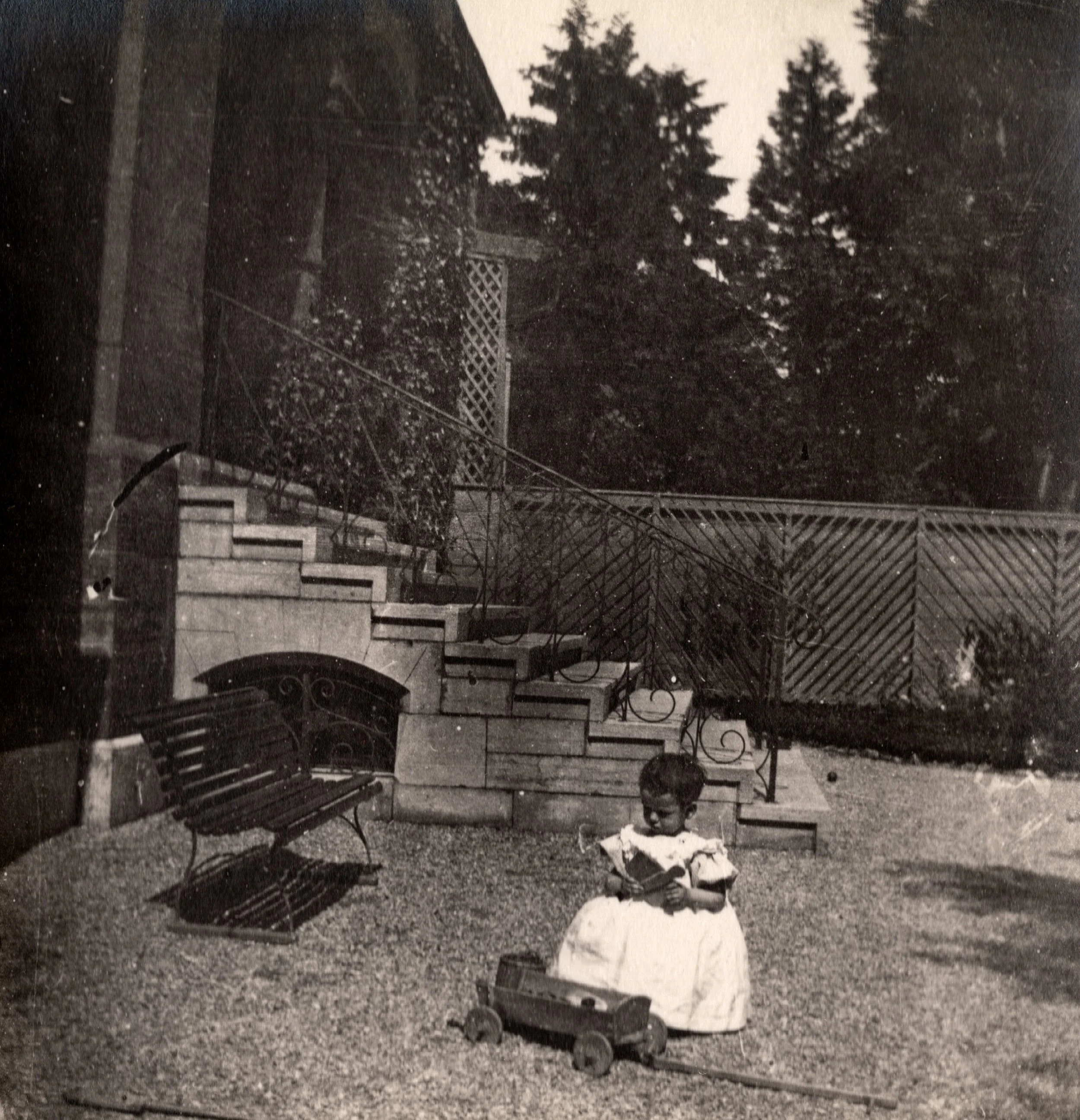 Kinder Burckhardt von Tante Elsa photographiert-06.jpg