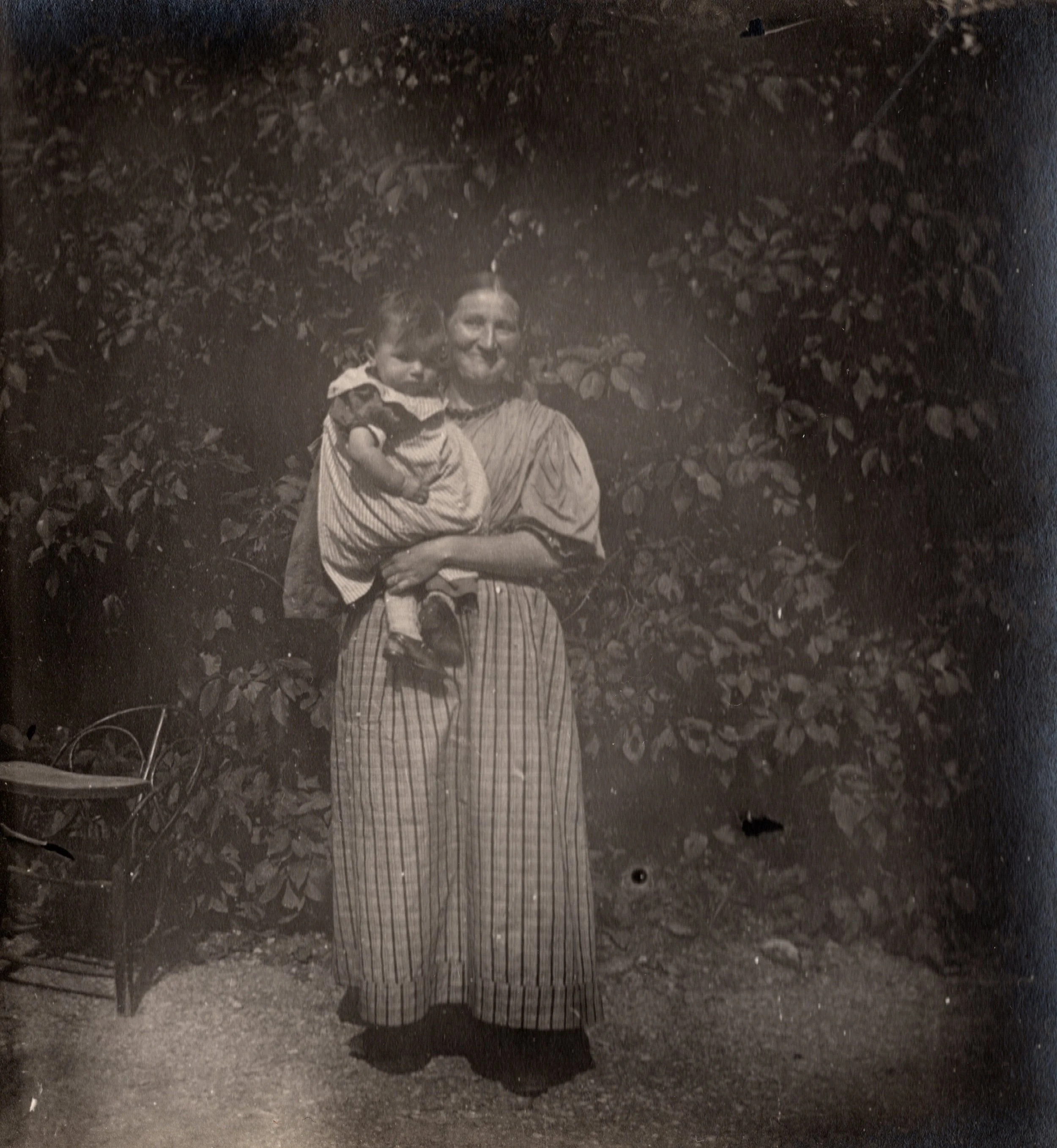 Kinder Burckhardt von Tante Elsa photographiert-18.jpg