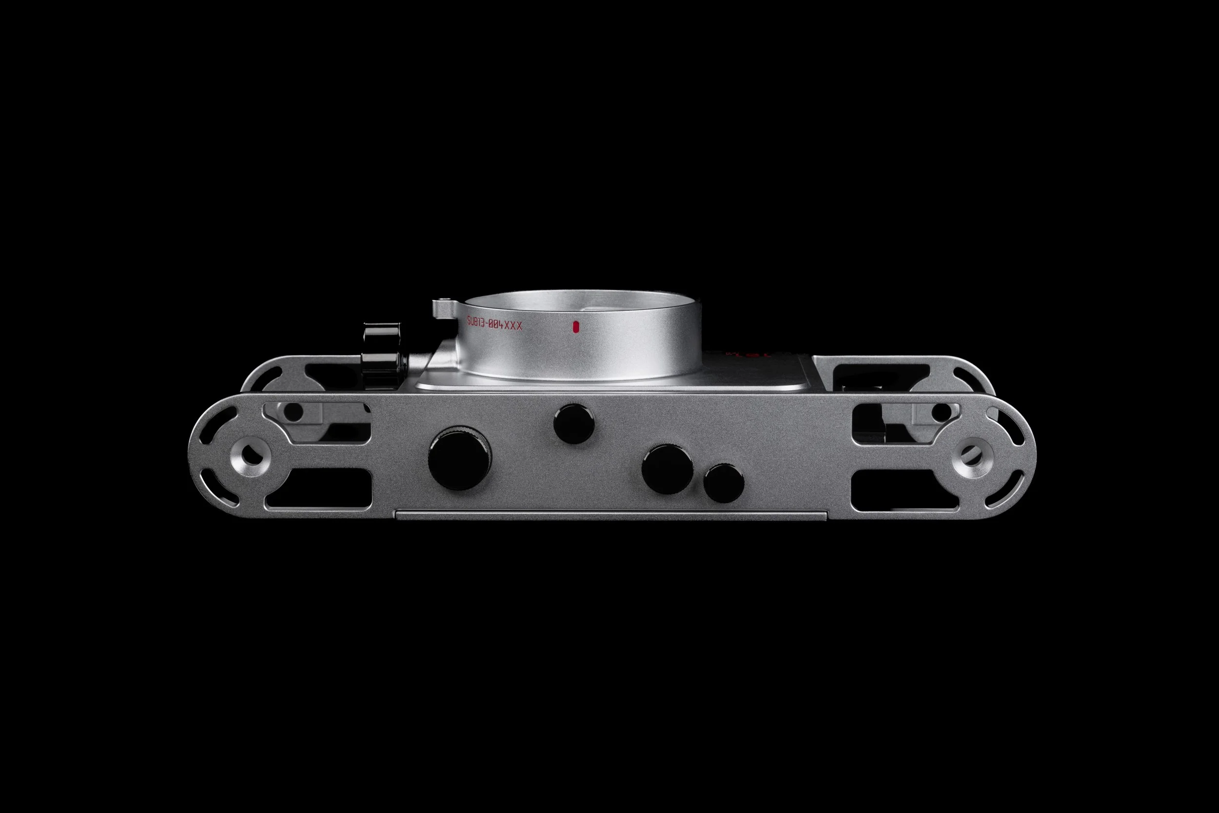 Leica Q3 Skeleton underwater housing by SUB13 for underwater photography.