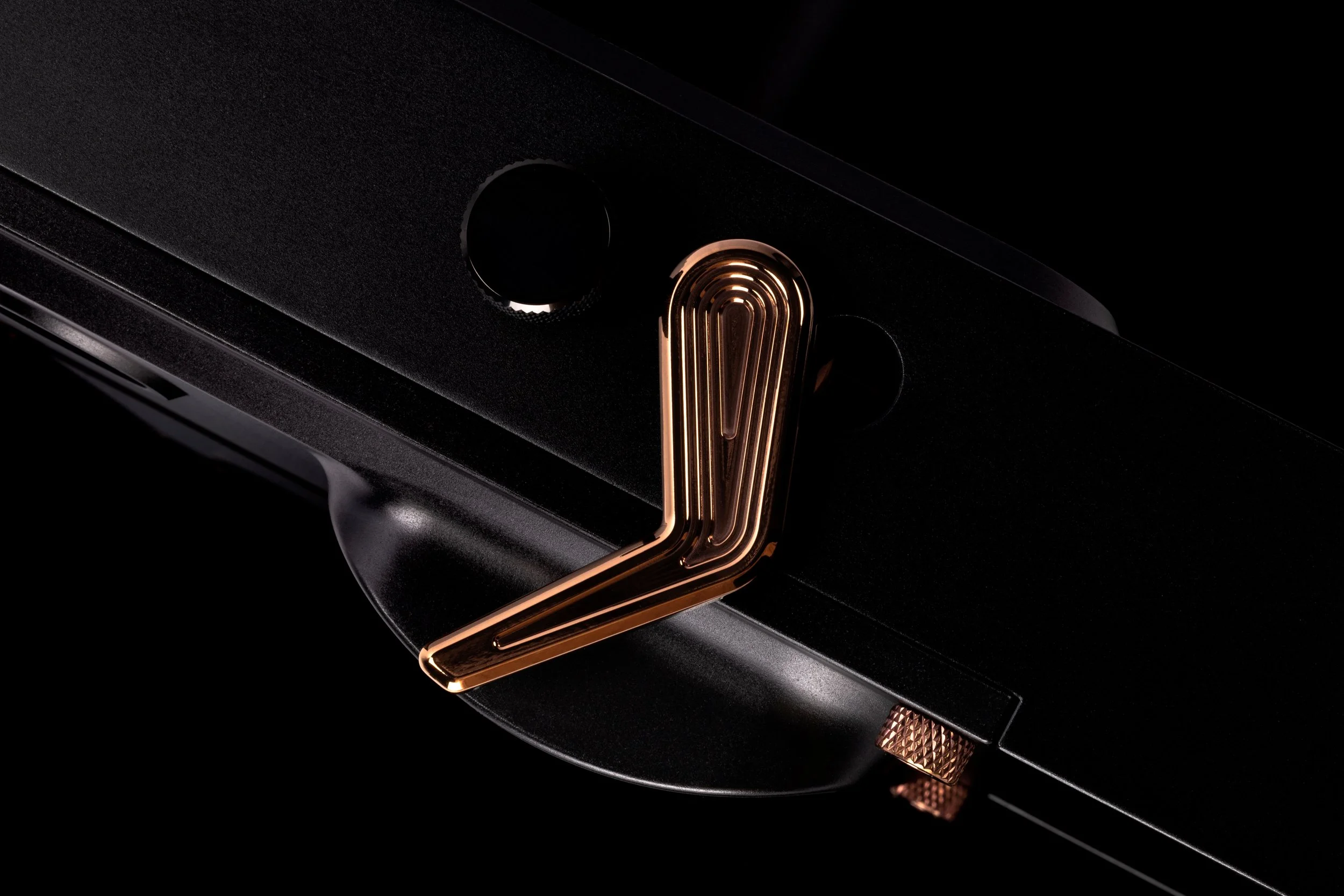 Underwater housing for Leica rangefinder.