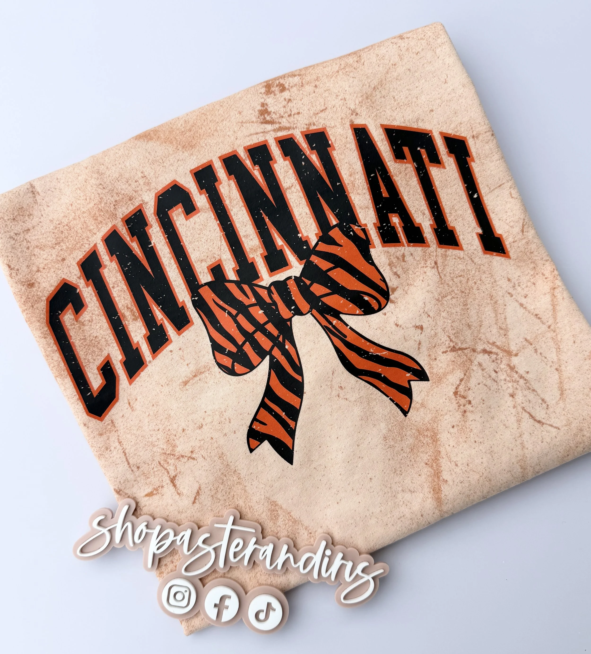 Cincinnati T-shirt with striped bow