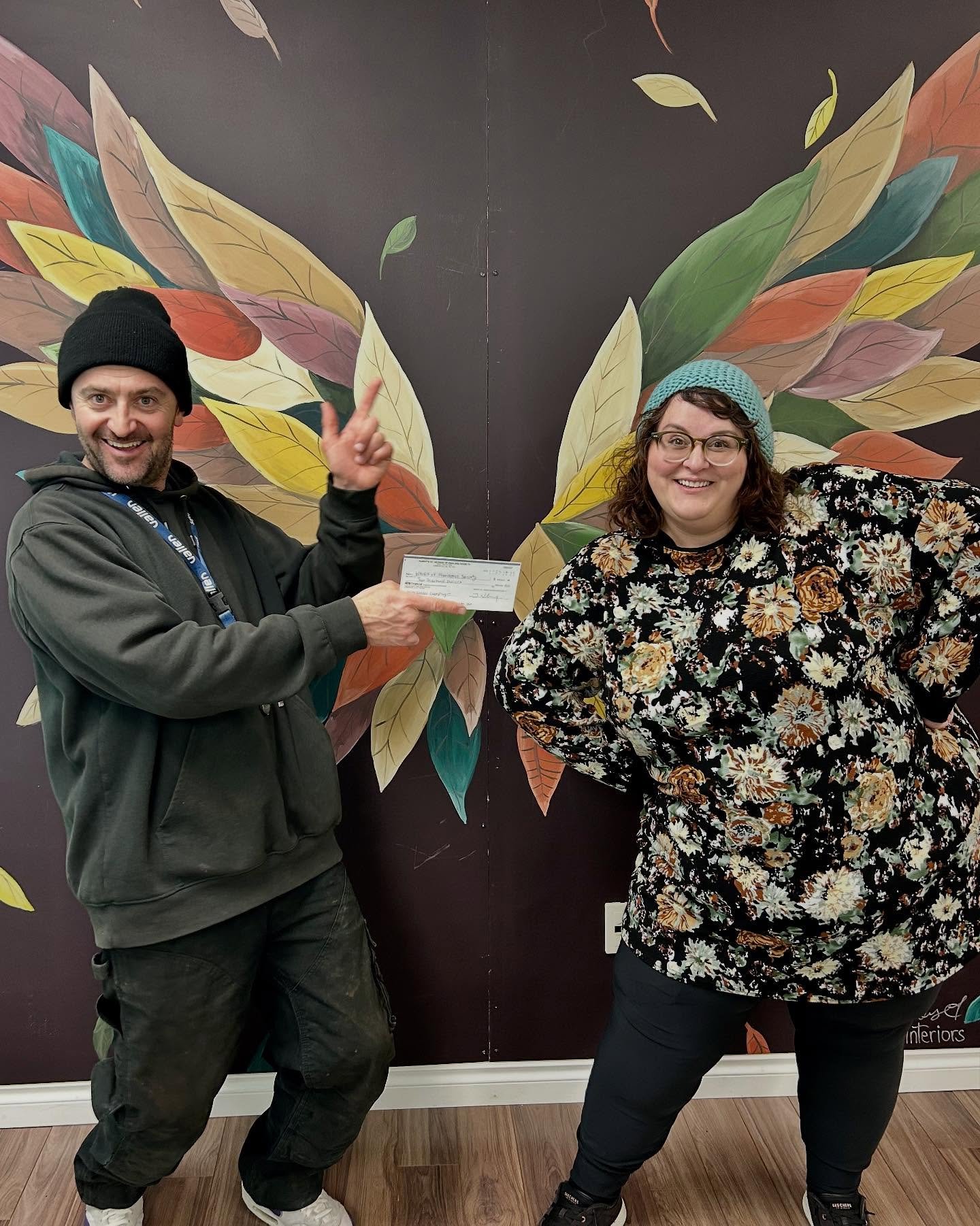 A big thank you to the @albertastgeorgesociety - and their board president Jordan Newbury - for their incredible generosity in support of WINGS.
 
Earlier this fall, Jordan was one of our amazing WINGMEN, helping raise awareness for families rebuildi