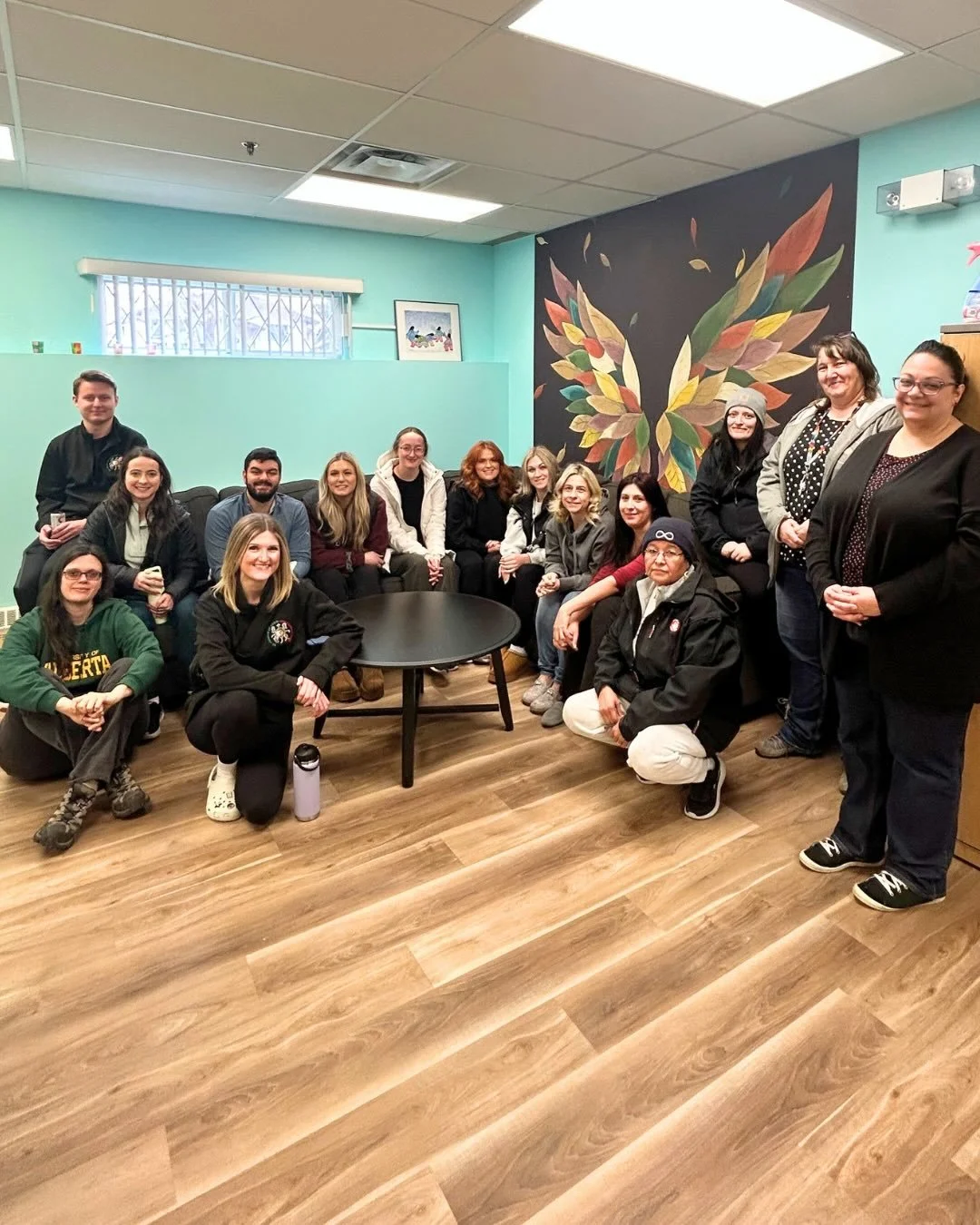We were so grateful to welcome back our friends from St. Francis of Assisi Catholic Elementary School last week. 💛

Staff spent time with us building furniture for families moving into their homes, helping create spaces that feel safe, comfortable, 