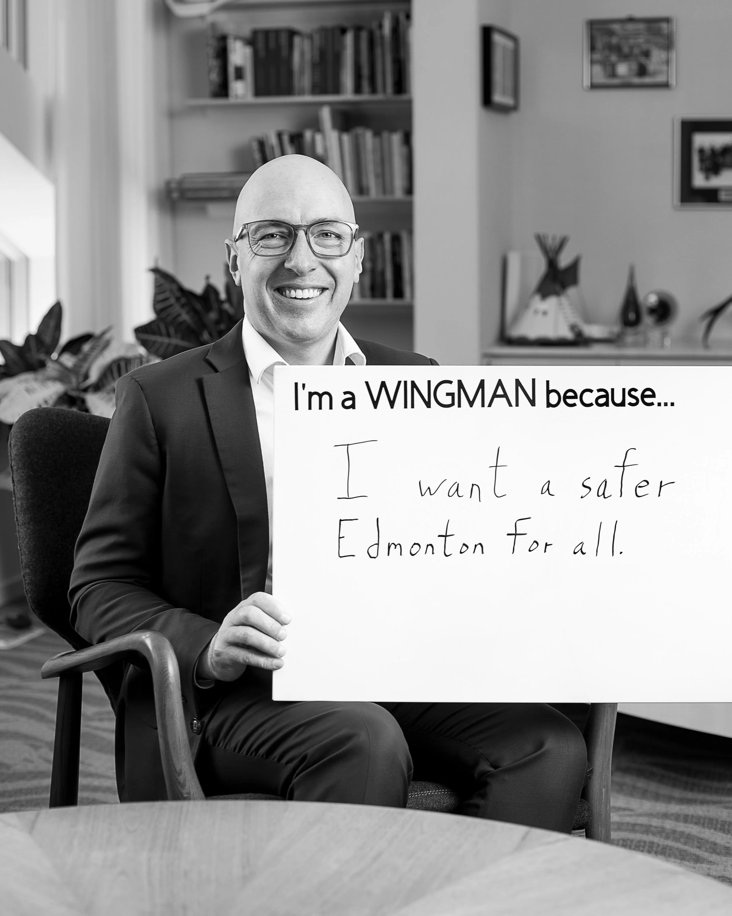⭐ Today&rsquo;s Featured WINGMAN ⭐&nbsp;

We are honoured to welcome back Edmonton Mayor Andrew Knack as a WINGMAN in support of Wings Safe Housing &amp; Support.&nbsp;

A University of Alberta alumnus with a background in business management, Mayor 