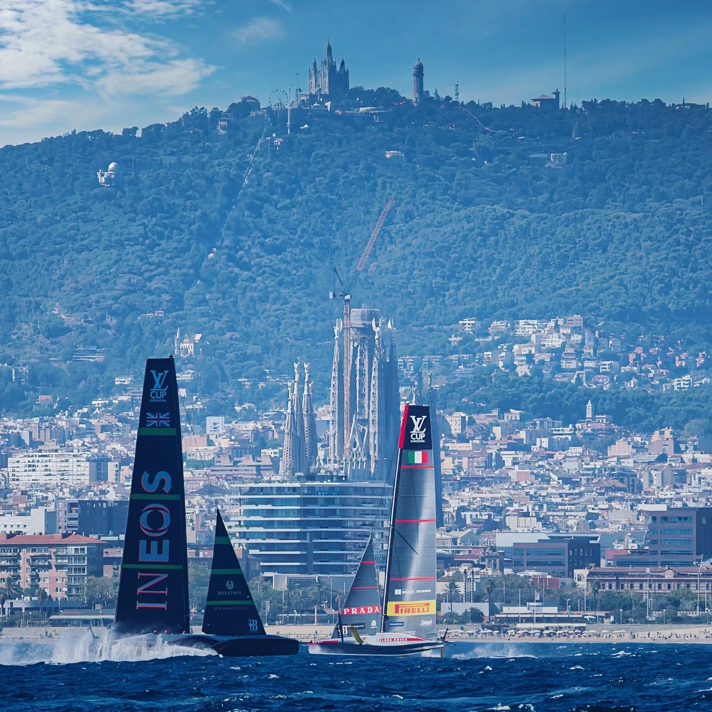 A great day of Louis Vuitton Cup Finals racing