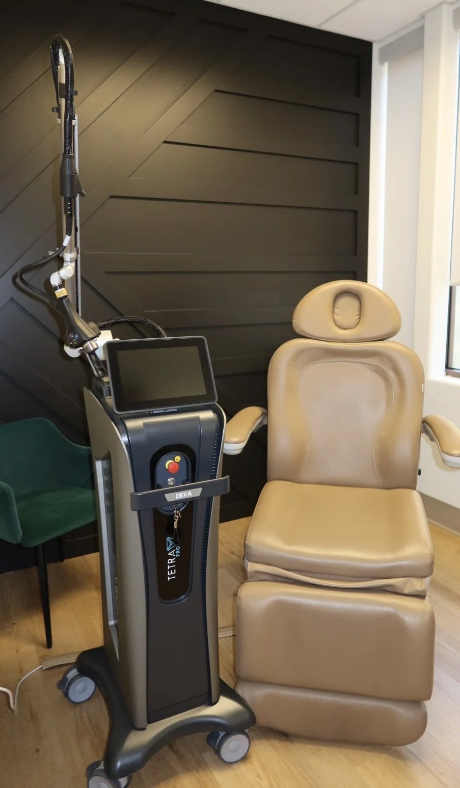 CO2 laser treatment device in North Peoria, Arizona