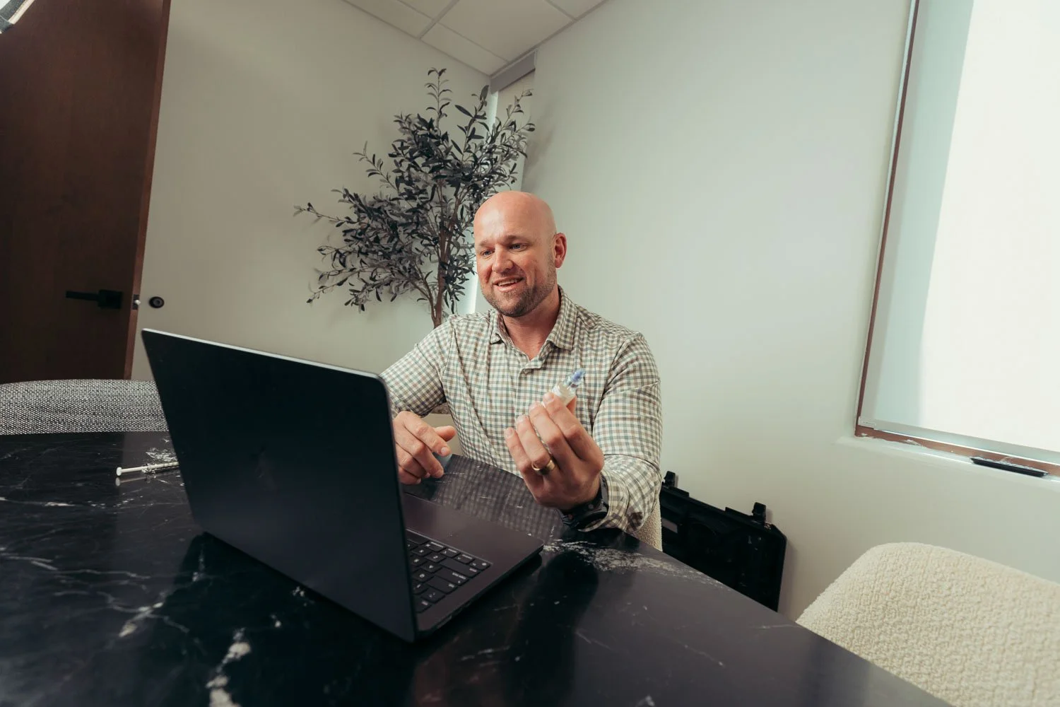 Telehealth hrt consultation in Arizona, Utah and Nebraska