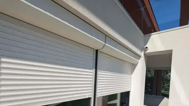 Tappafrelle+Elettriche+in+Alluminio+Orientabile+-+EMI+Brescia