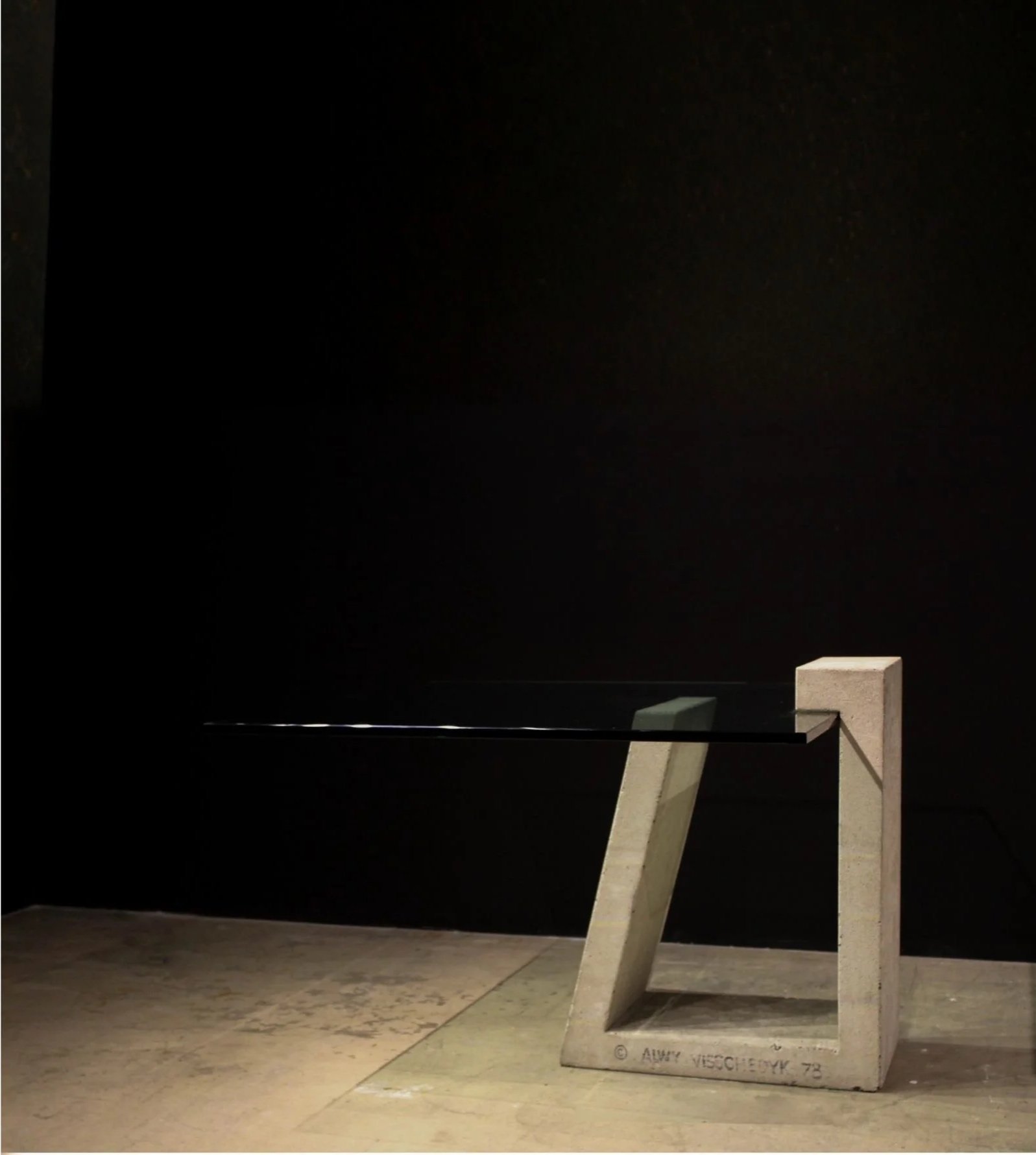 Alwy Visschedyk Concrete Table