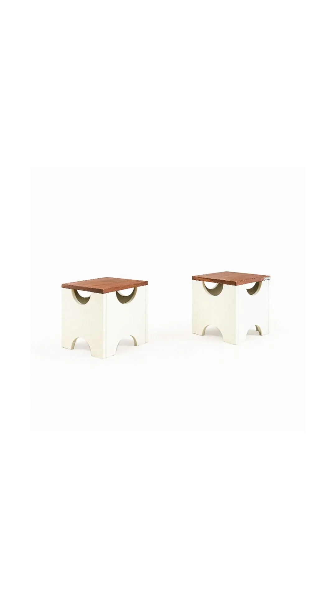 Ettore Sottsass "DADO T29" Stools Pair