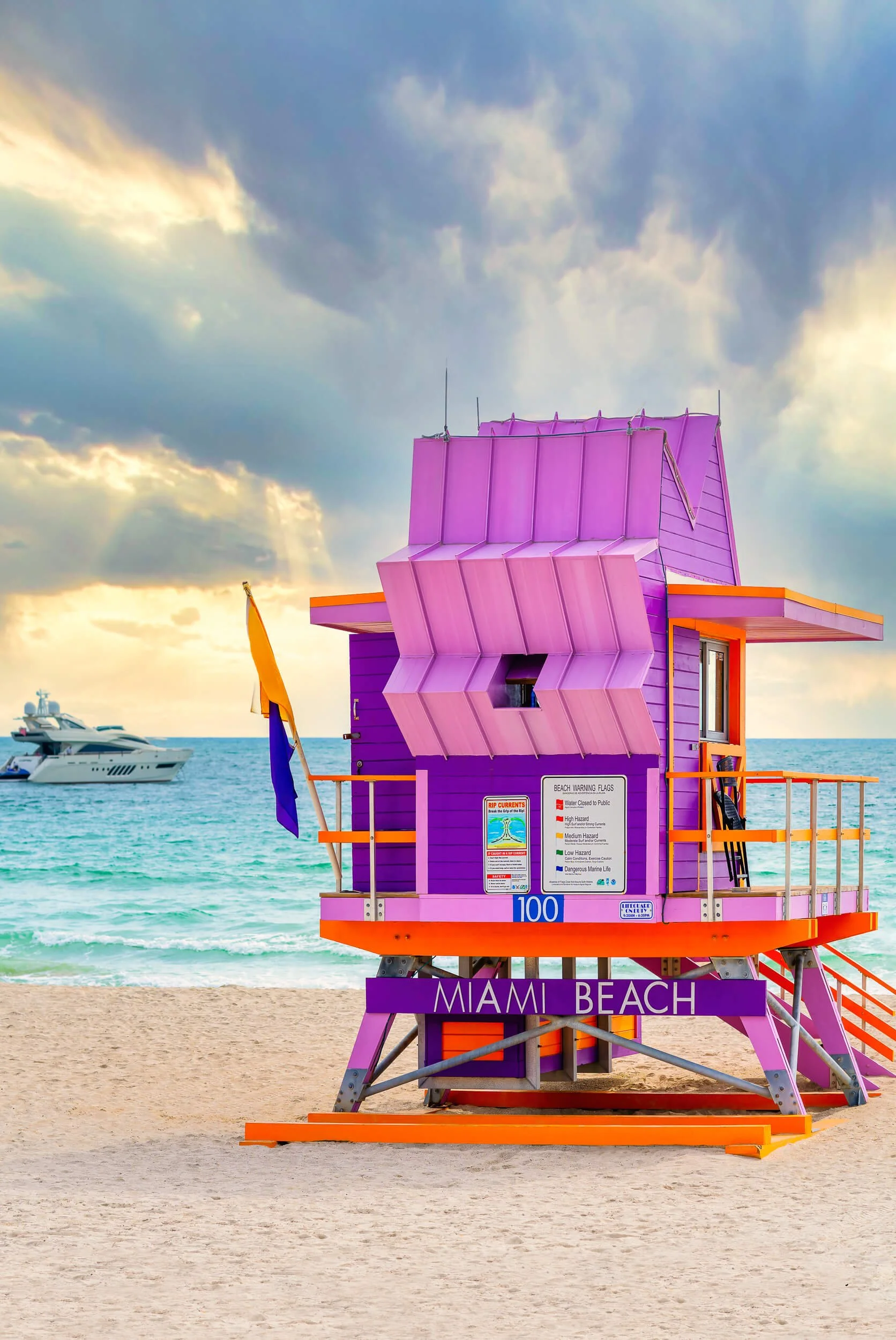 Sunrise in Violet Class (Purple Tower w. Yacht)1.jpg