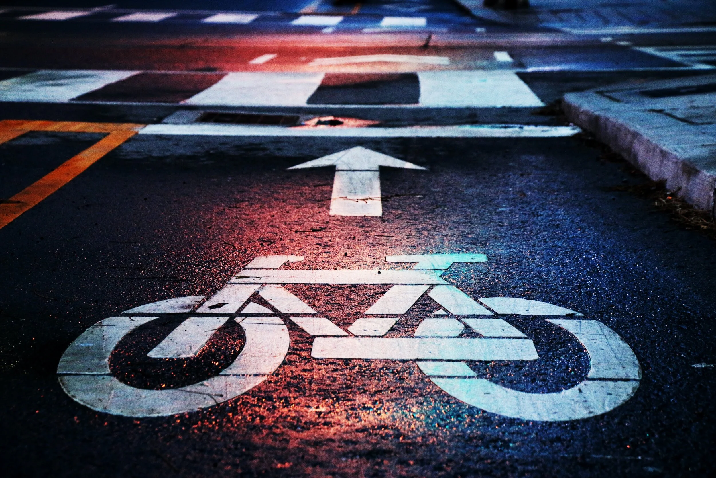 bike graphic in a bike lane
