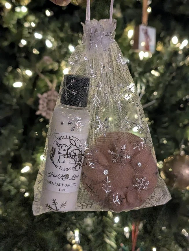 soap lotion pouch.jpg