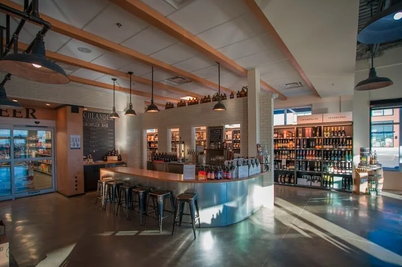 Highlander-Wine-and-Spirits-calagry-alberta-elan-construction1.jpeg