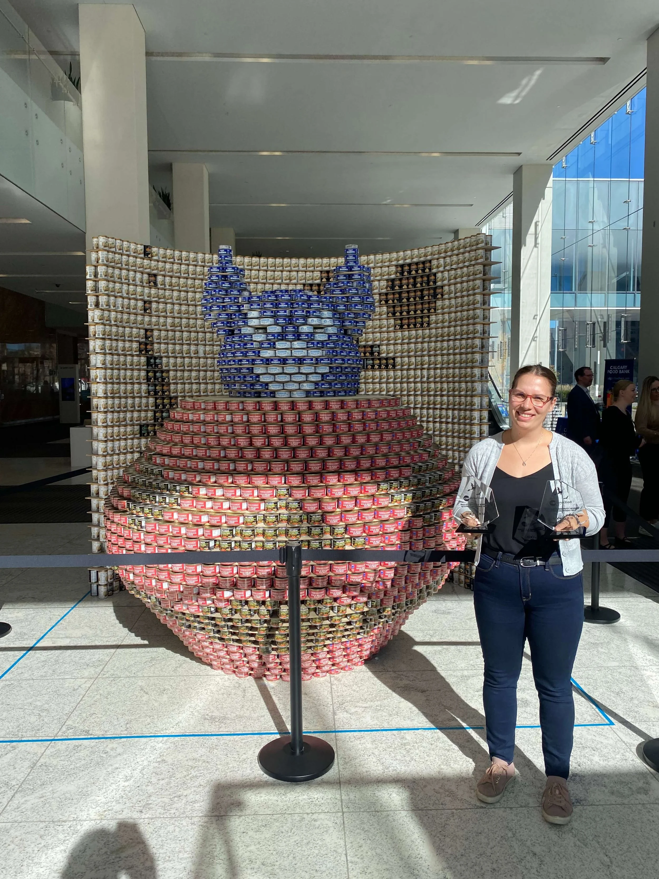 calgary-food-bank-canstruction2024-elan-construction5.jpg